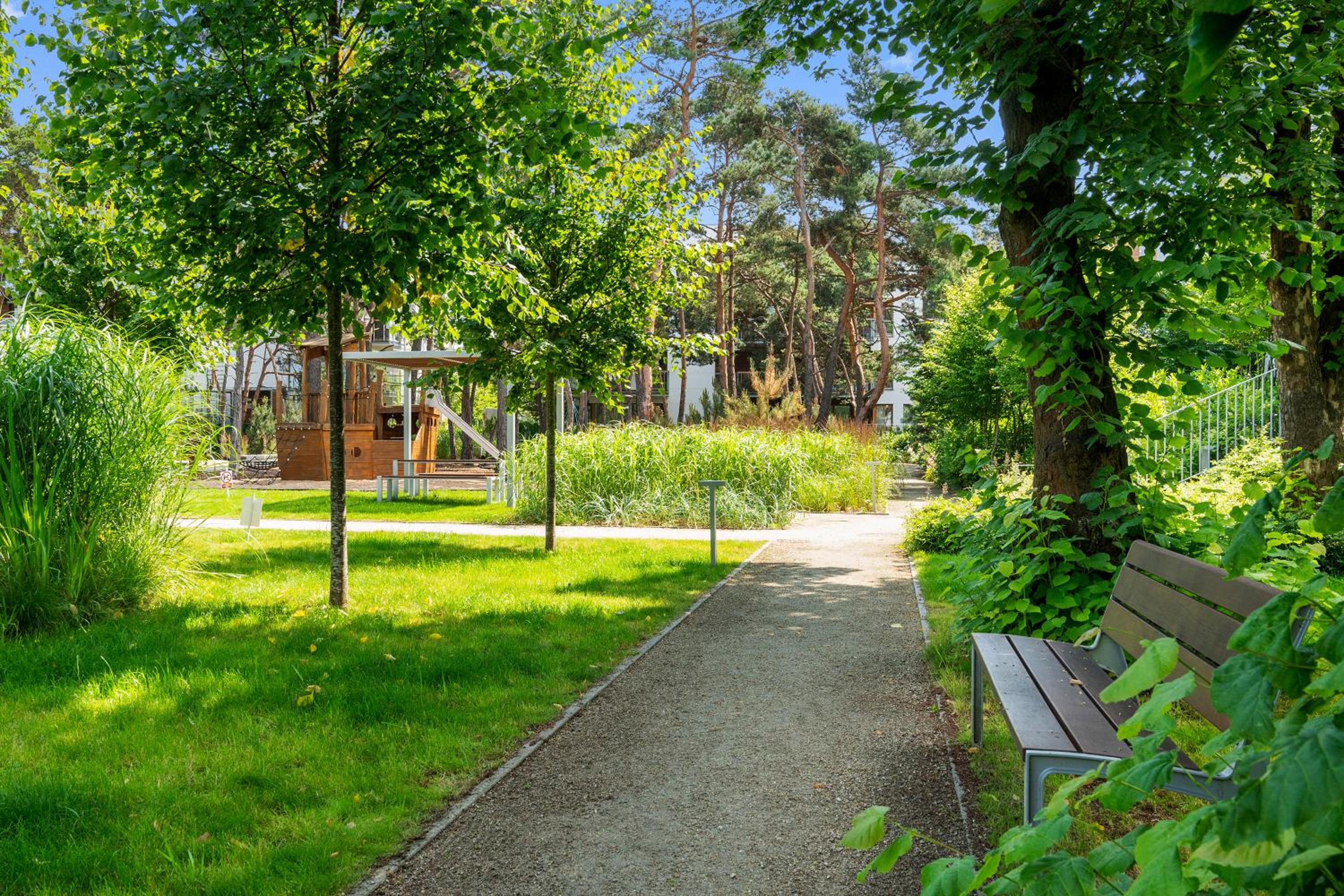 Nadmorski Dwór Premium Apartment with Parking Sauna & Gym by Lion Apartments