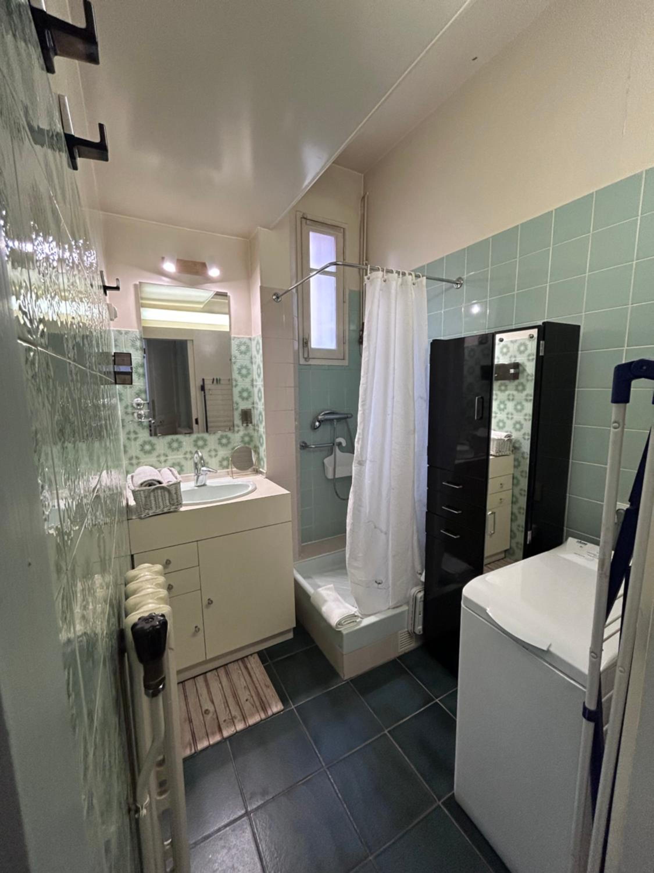 Full apartment Paris City Center - Appartement Paris Centre Quartier Saint Martin