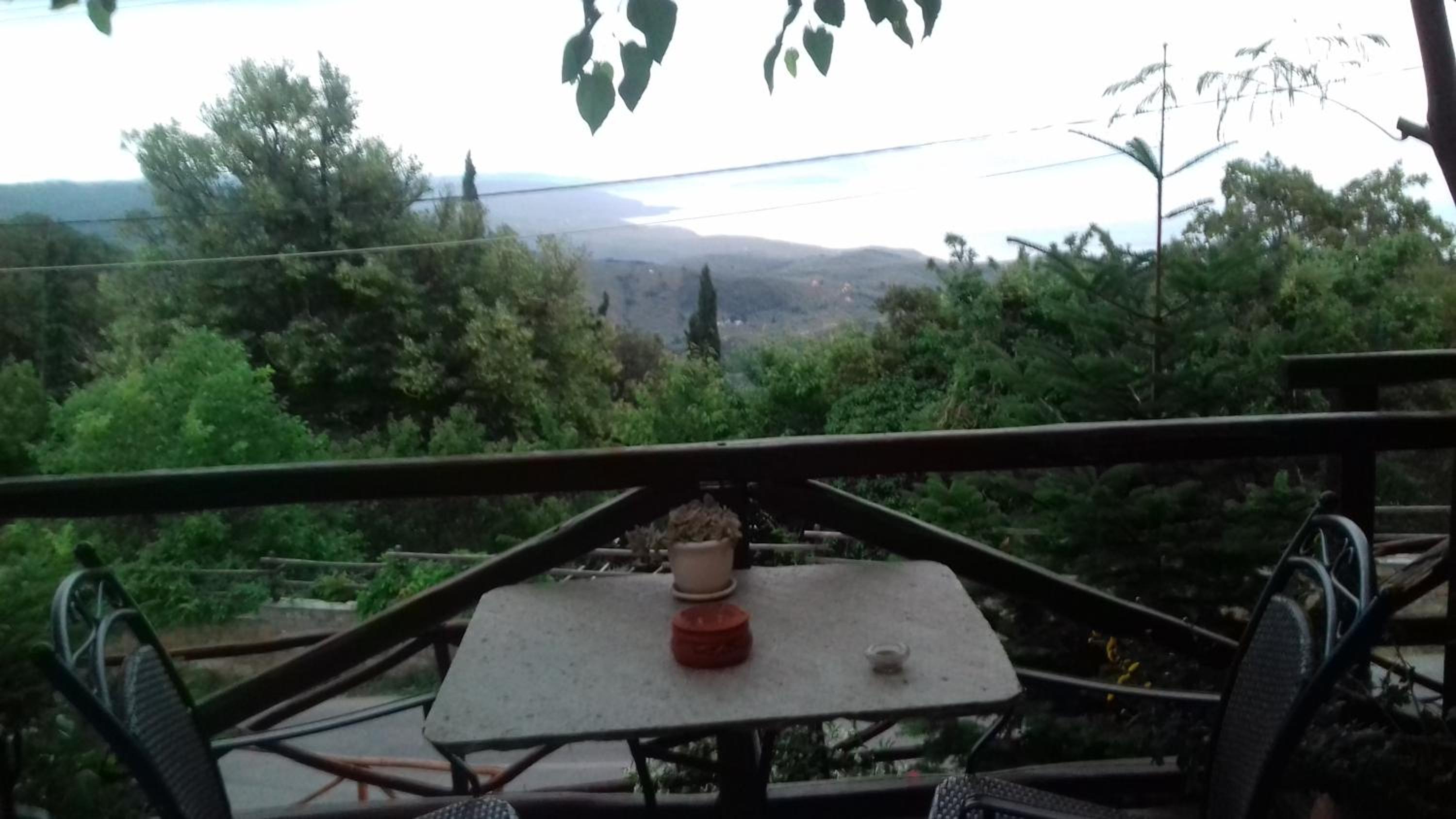 Iliovolo Guesthouse