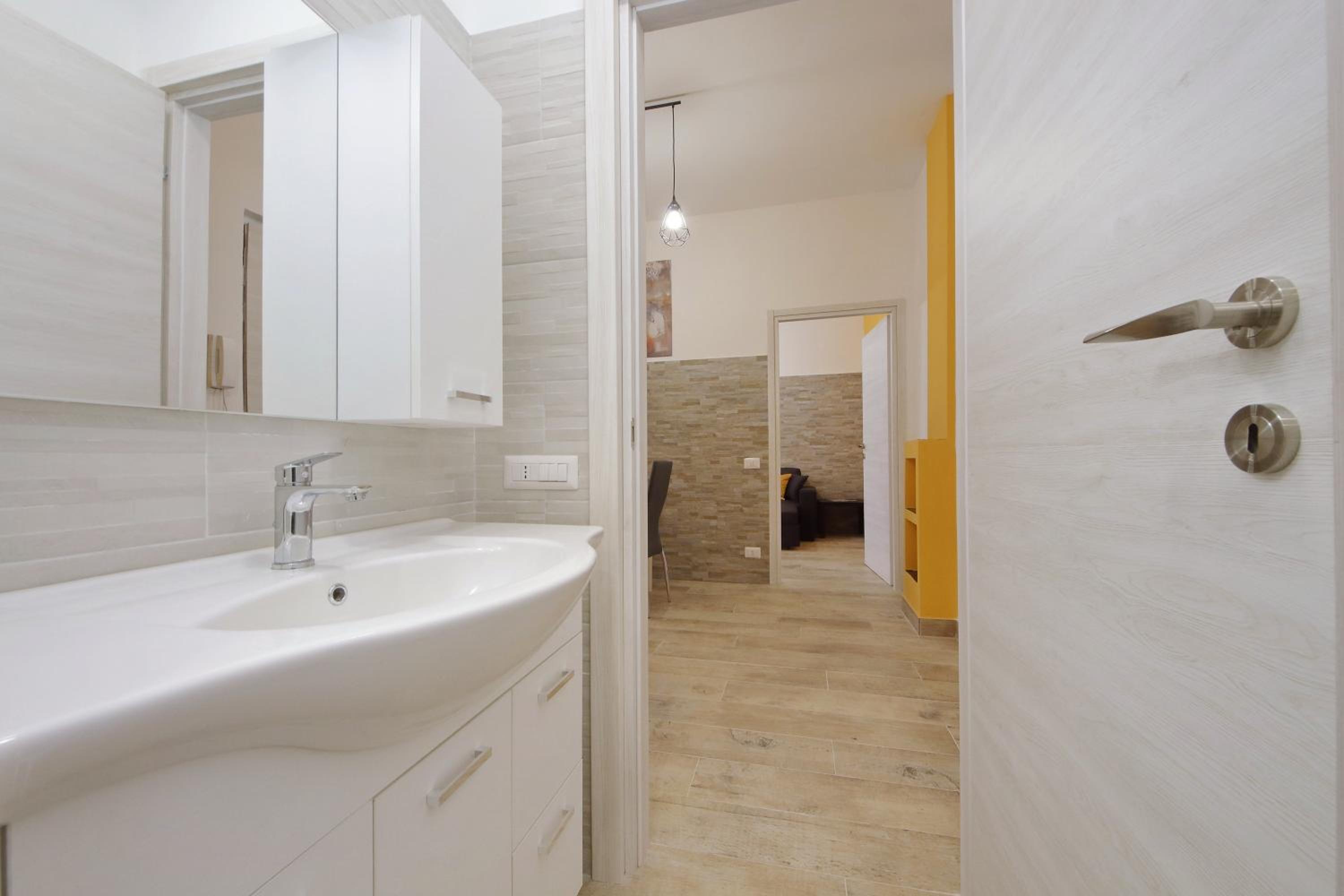 Michele Lux Lodge 6 people Spotless and Connected to Airport and Vatican