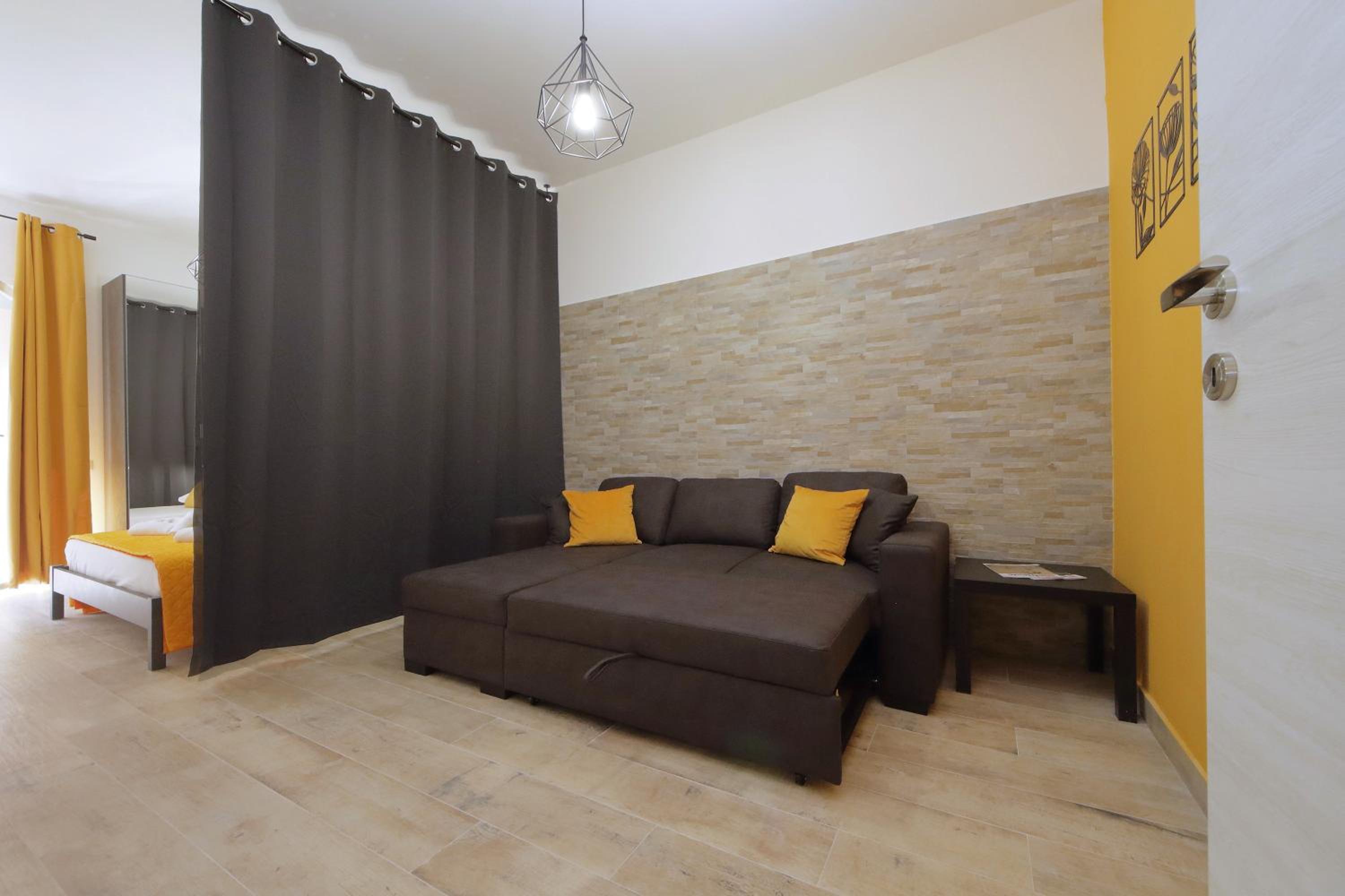 Michele Lux Lodge 6 people Spotless and Connected to Airport and Vatican