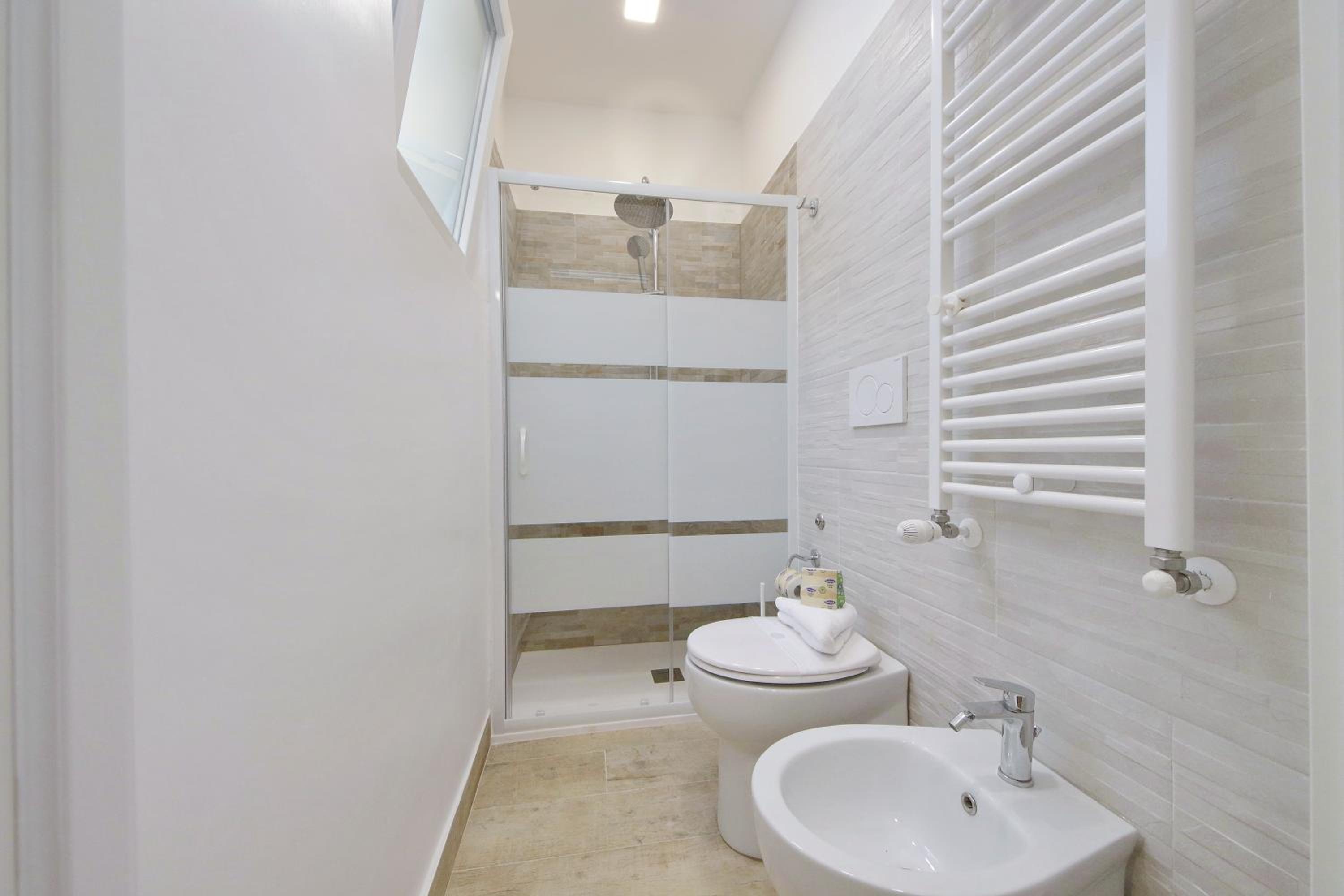 Michele Lux Lodge 6 people Spotless and Connected to Airport and Vatican