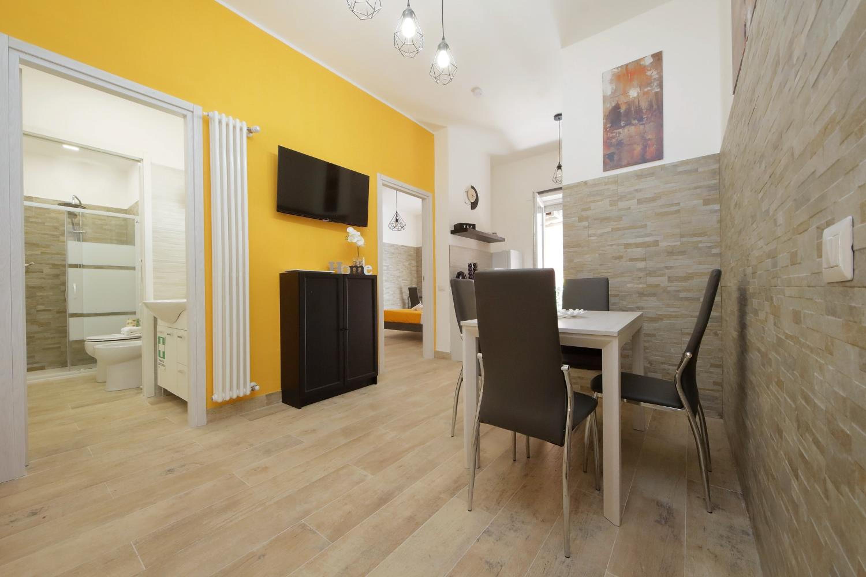 Michele Lux Lodge 6 people Spotless and Connected to Airport and Vatican