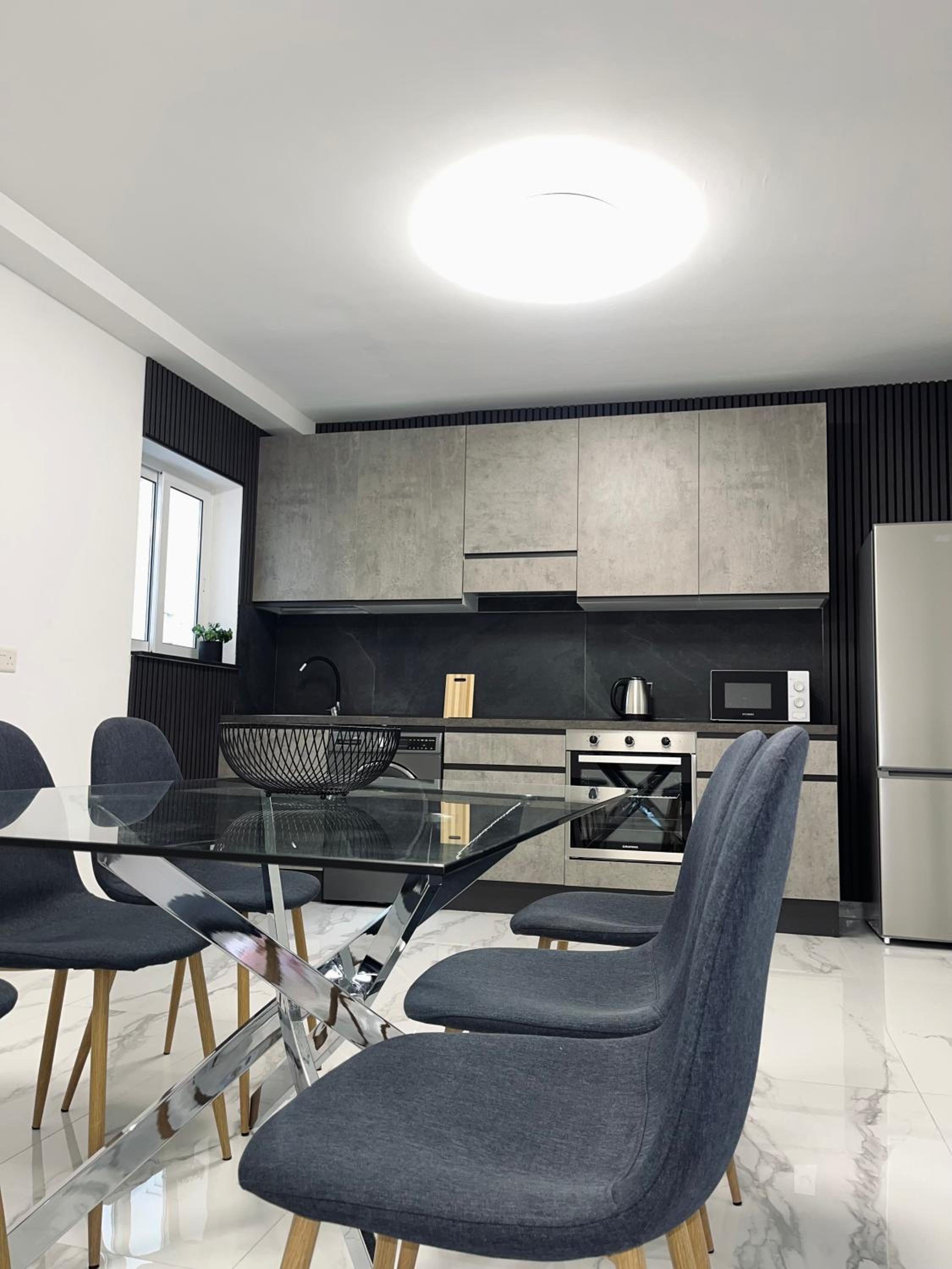 MAPAS - luxury 3 bedroom Apartments