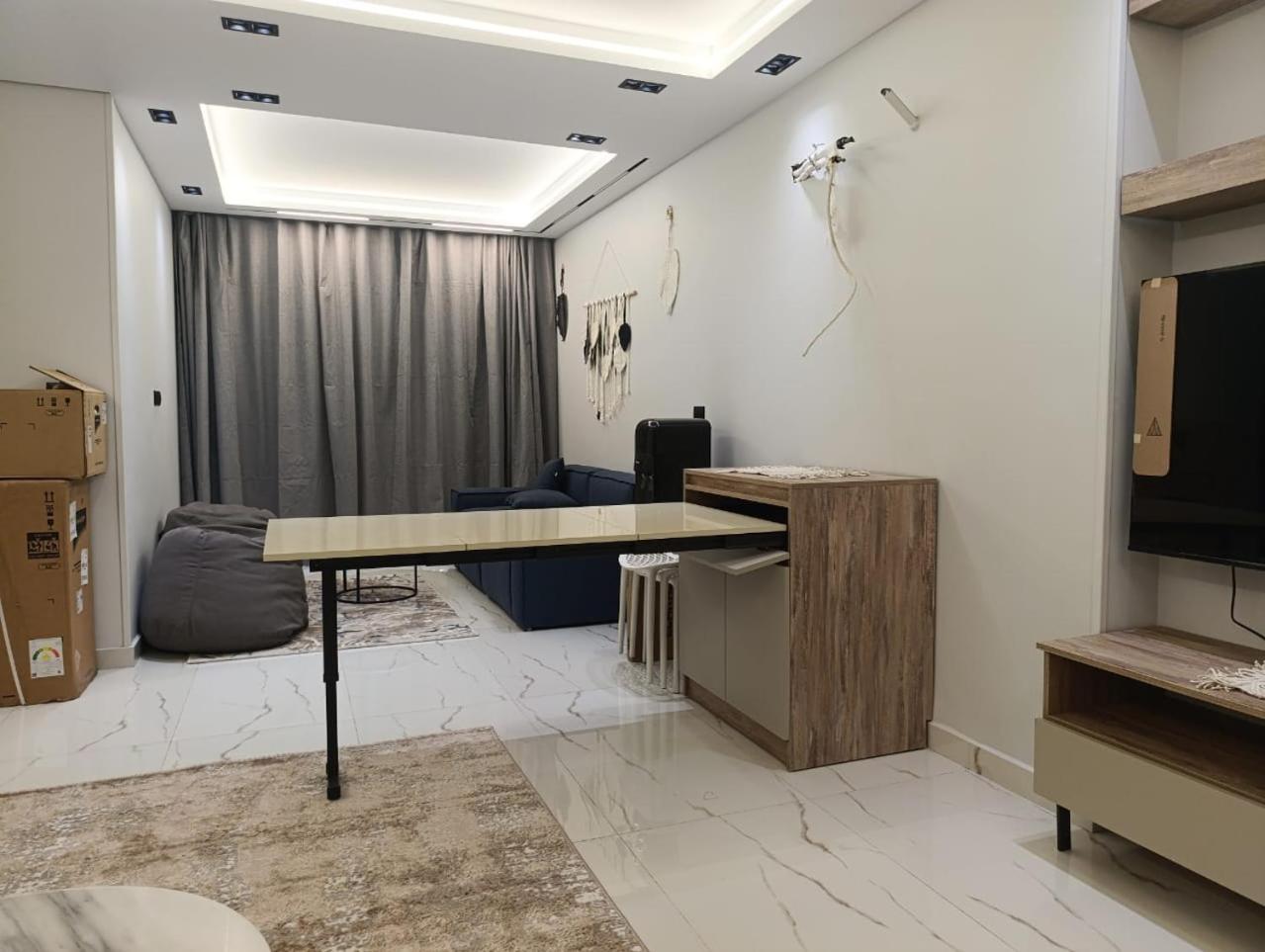 Hotel Apt, in a Compound, Cairo central Location, Maadi Mokattam New Cairo