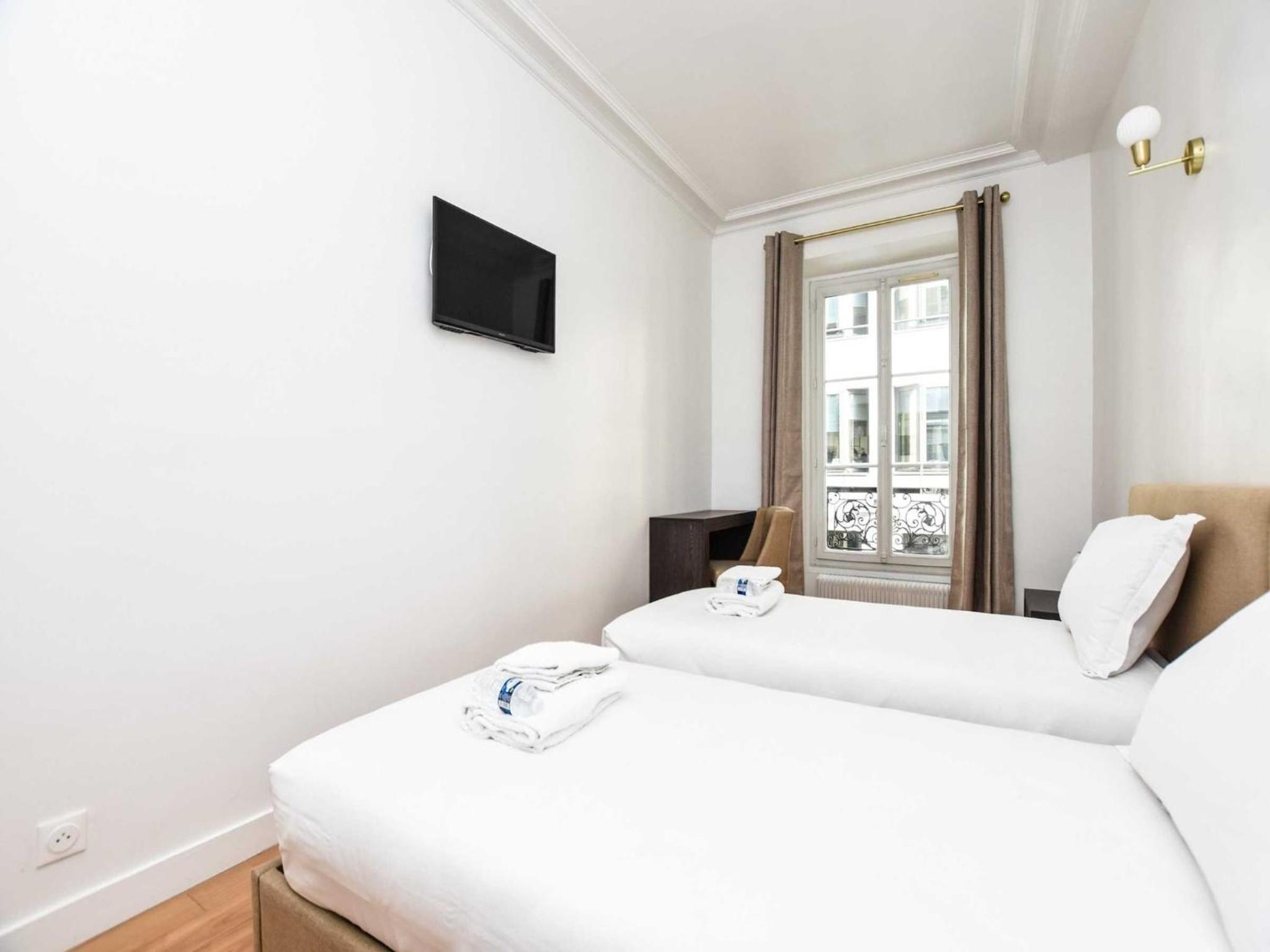 Charming Apartment - 3BR 8P - Pereire Champerret