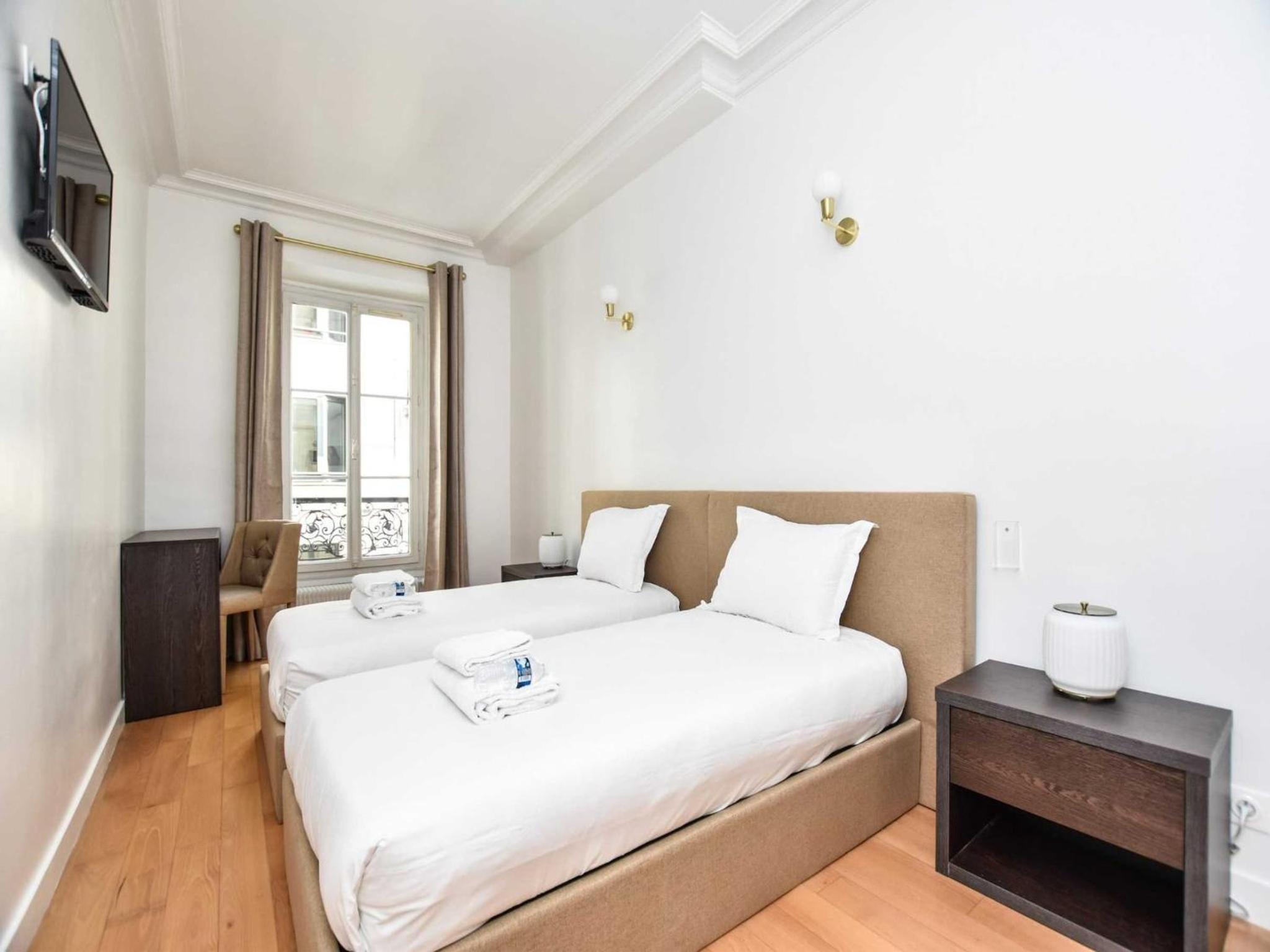 Charming Apartment - 3BR 8P - Pereire Champerret