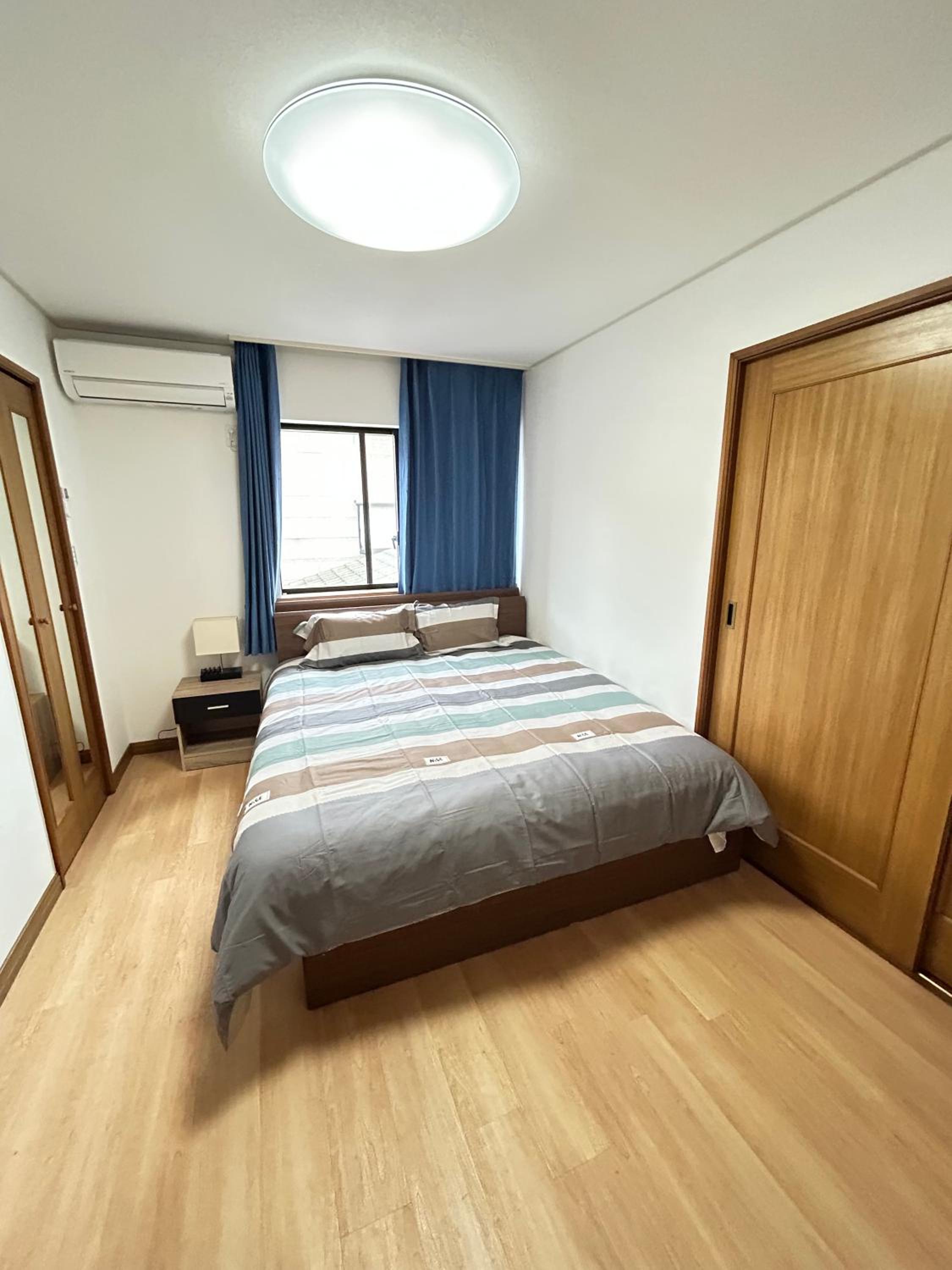 Near Asakusa, 5-min from Station, 5BR 150 square meters House, Near Skytree