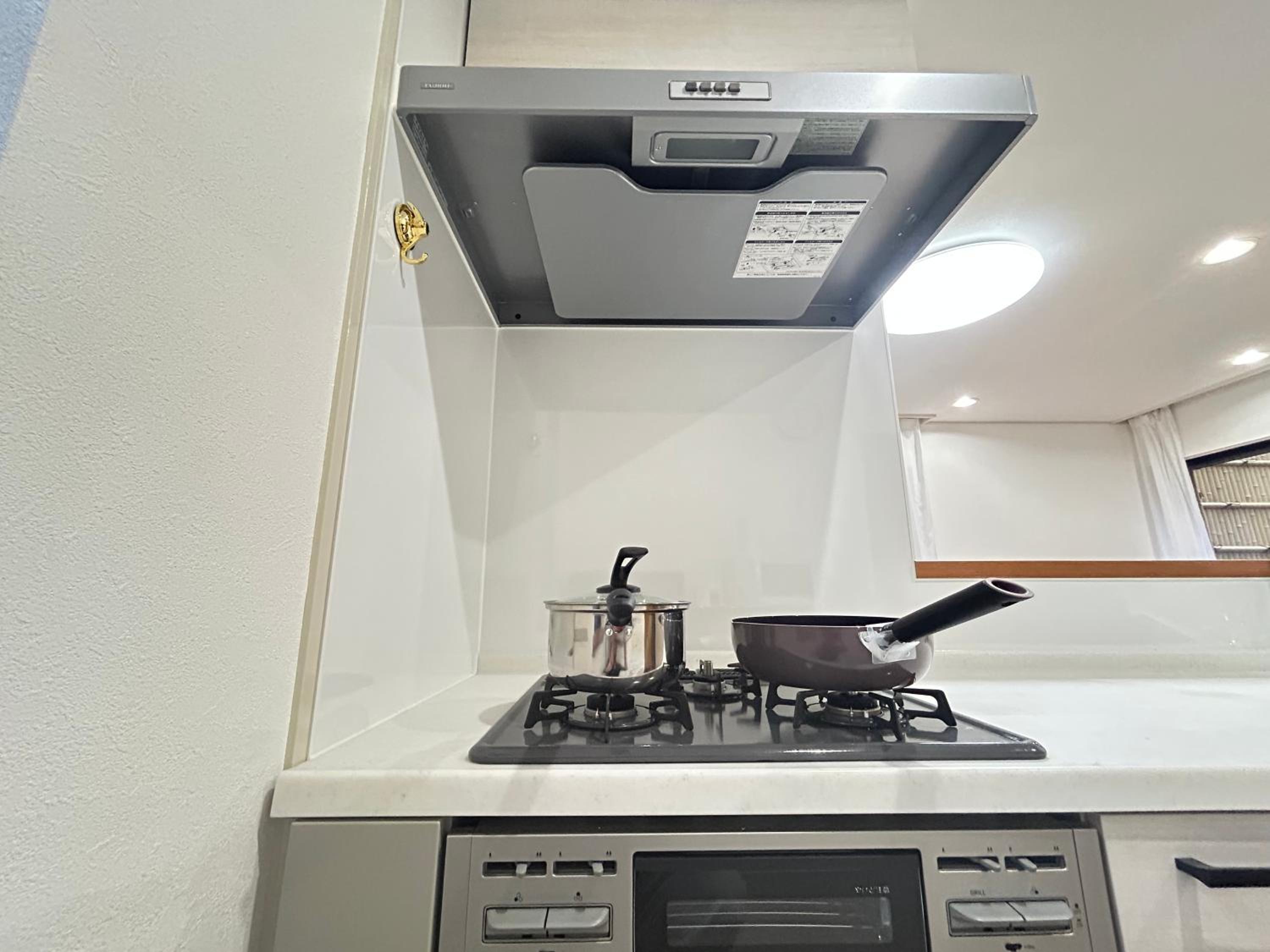 Near Asakusa, 5-min from Station, 5BR 150 square meters House, Near Skytree