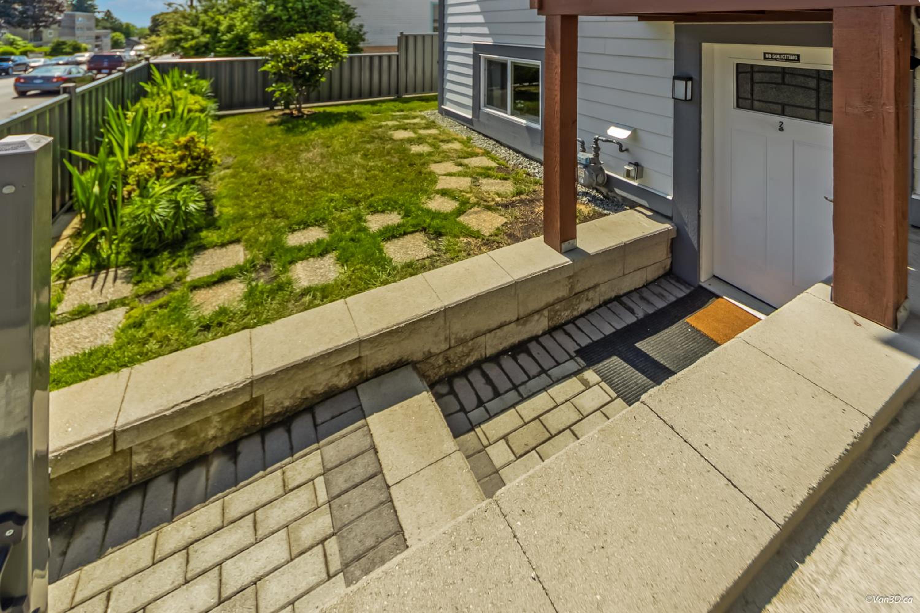 Top choice 2-Bed 1-Bath Garden Suite