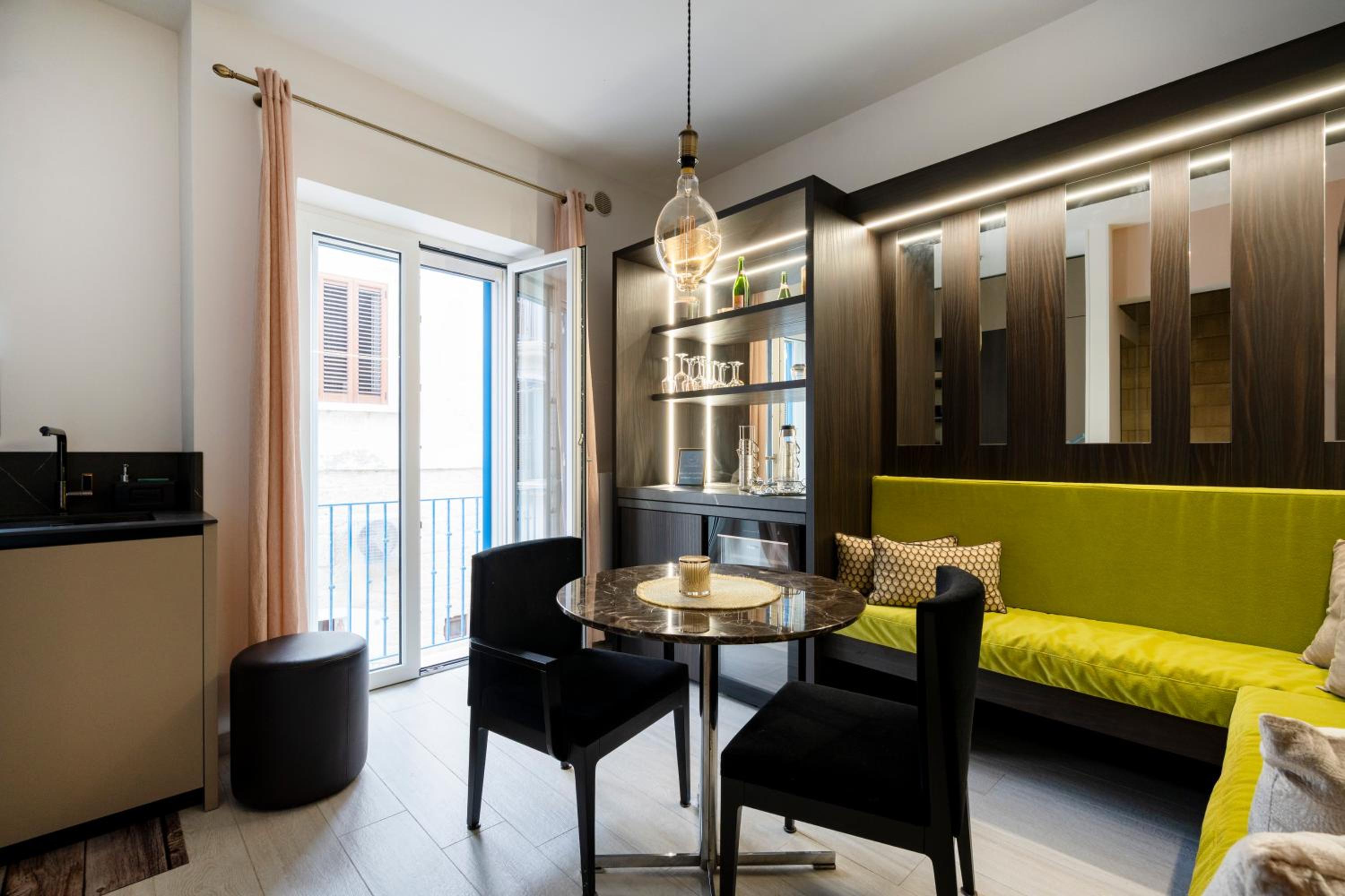 Terra | 2-Bedroom with Shared Kitchen & Balcony – Seafront Location
