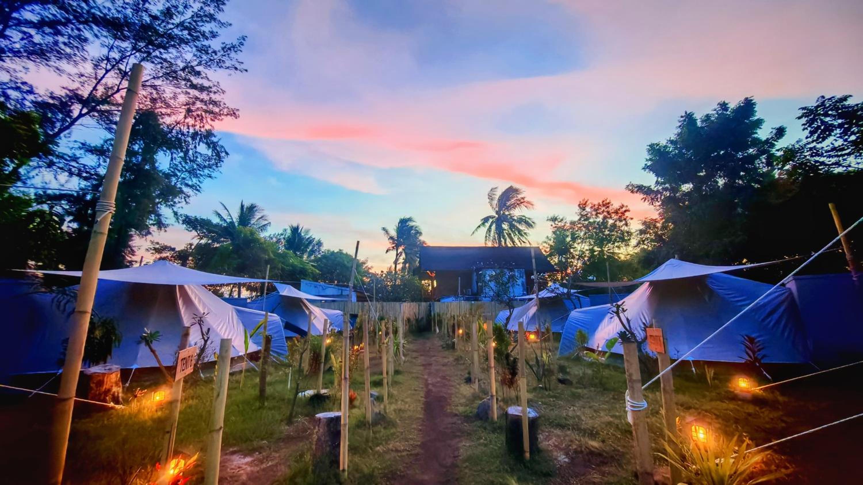 Ubuntu Glamping - Adult Campers Only