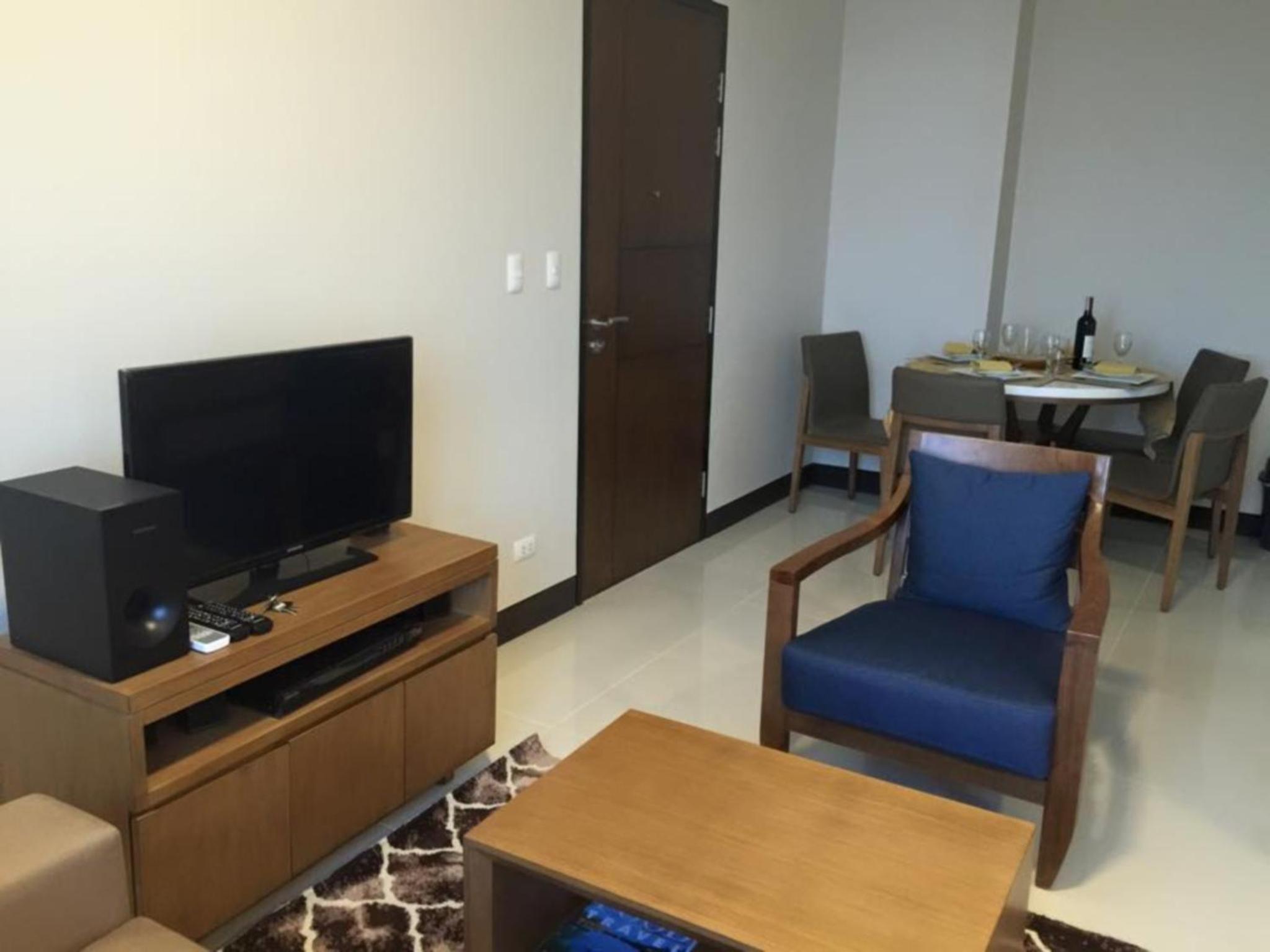 Mactan Newtown Executive Studio
