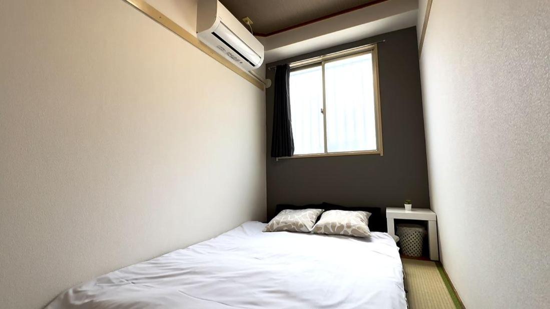 心斎橋難波関空直通Nambaminami South room Ambers Hostel