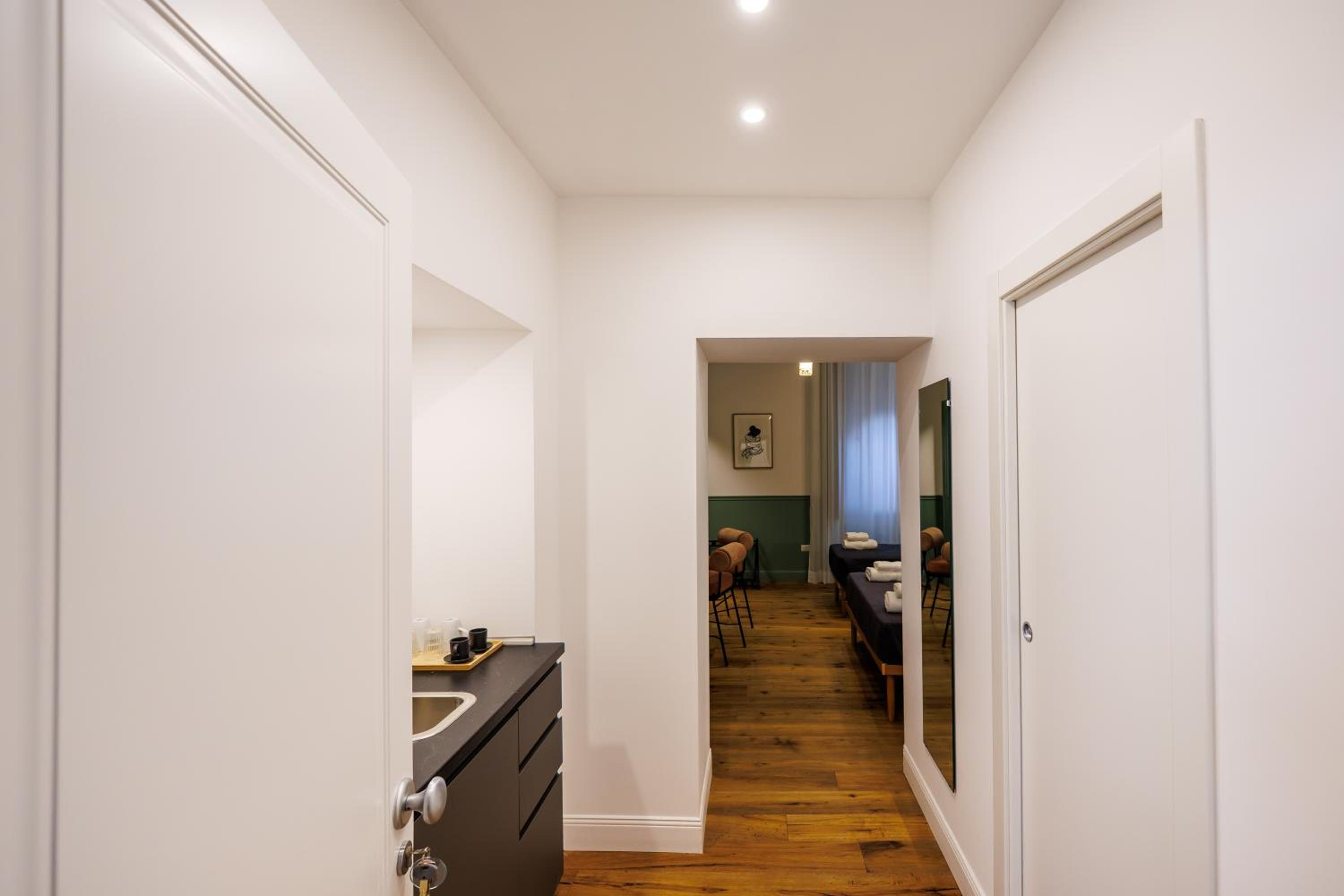 The Tribunali Apartments By HouseinNaples