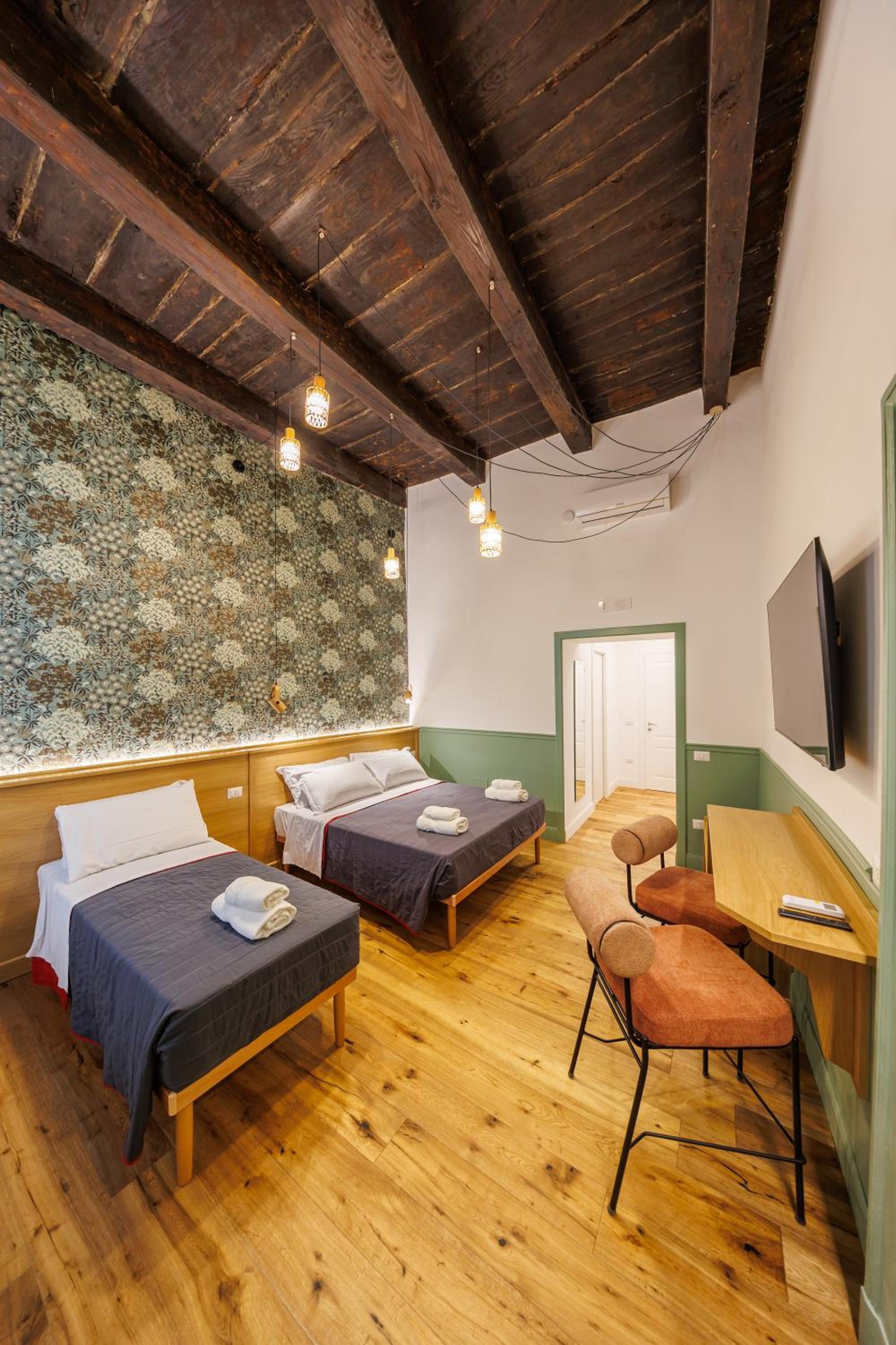 The Tribunali Apartments By HouseinNaples