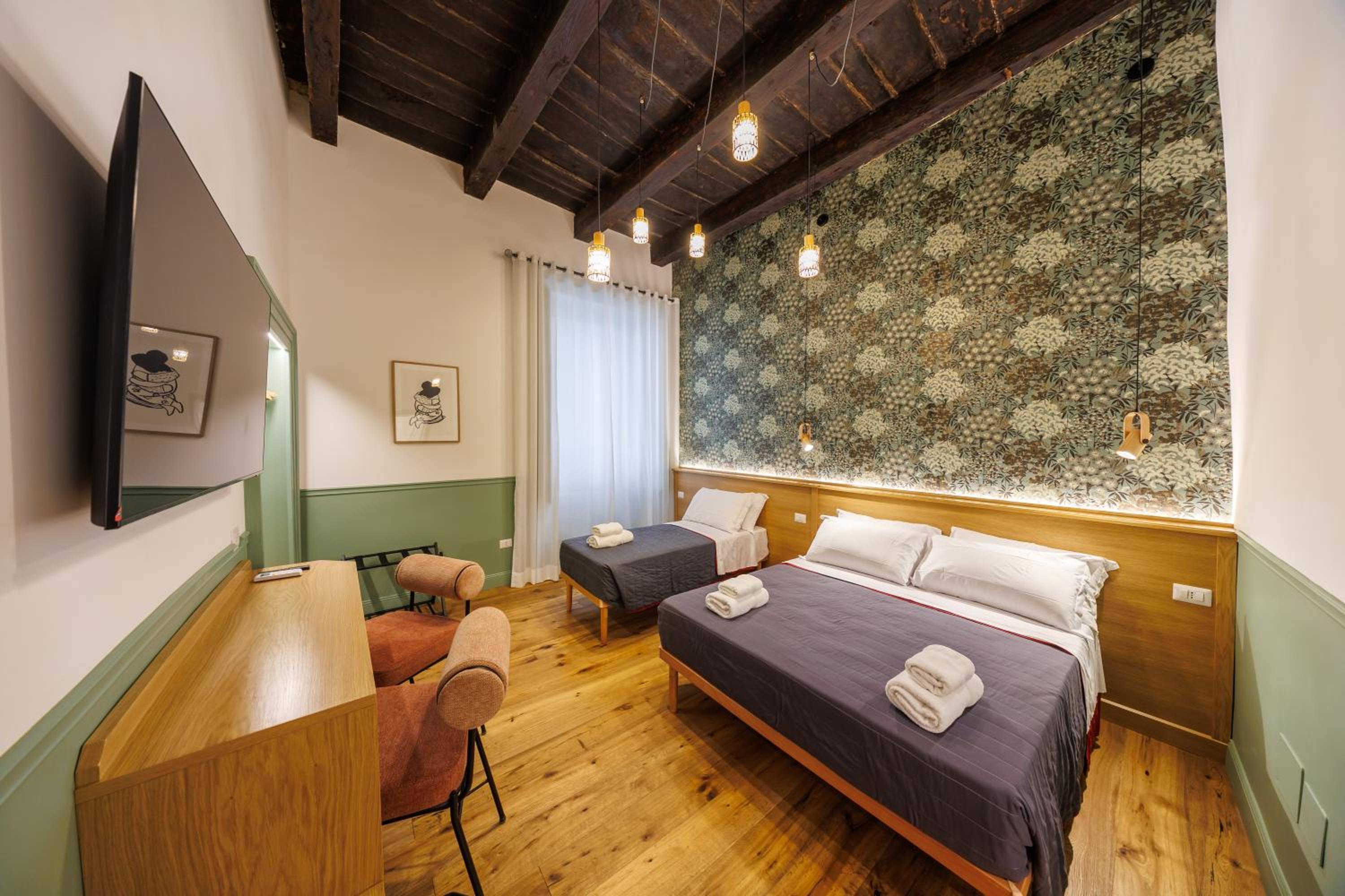 The Tribunali Apartments By HouseinNaples