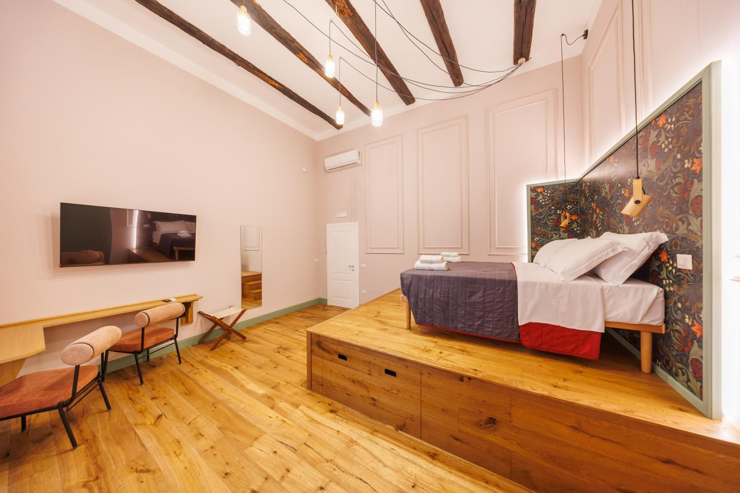 The Tribunali Apartments By HouseinNaples