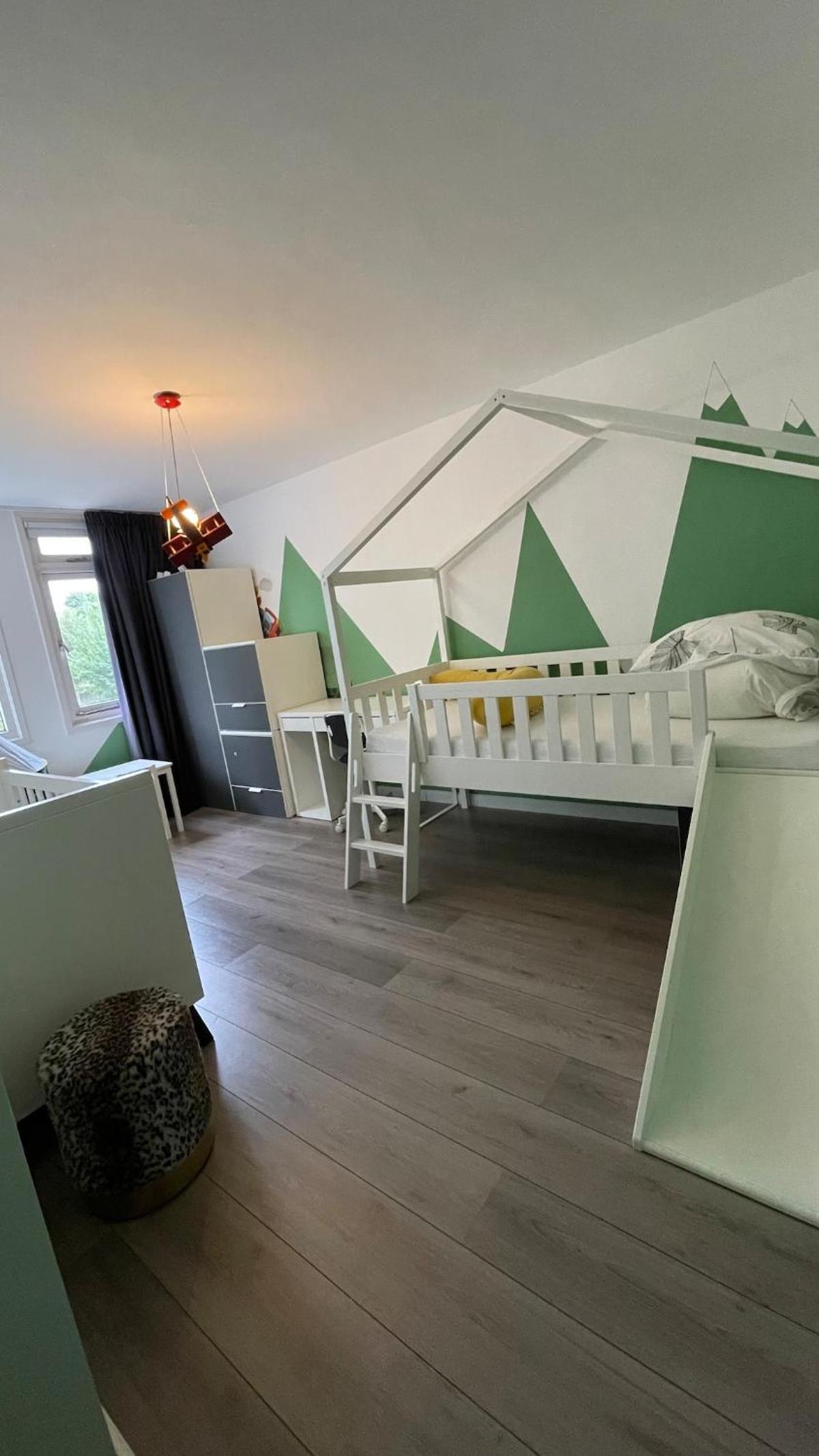 A whole Family expat house with AC, garden, close to Efteling