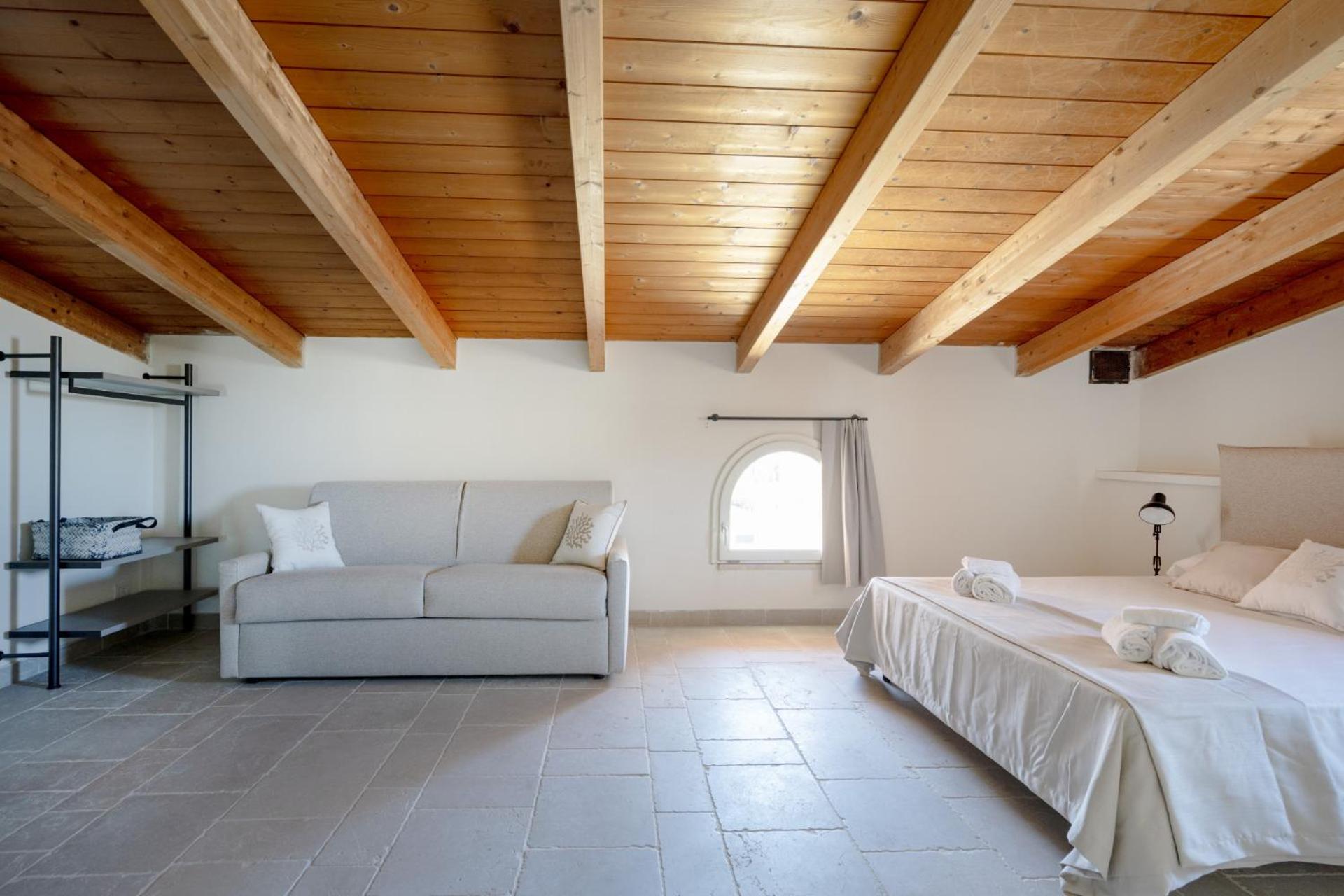 Palazzo della Torre 202– Modern Historic Apartment