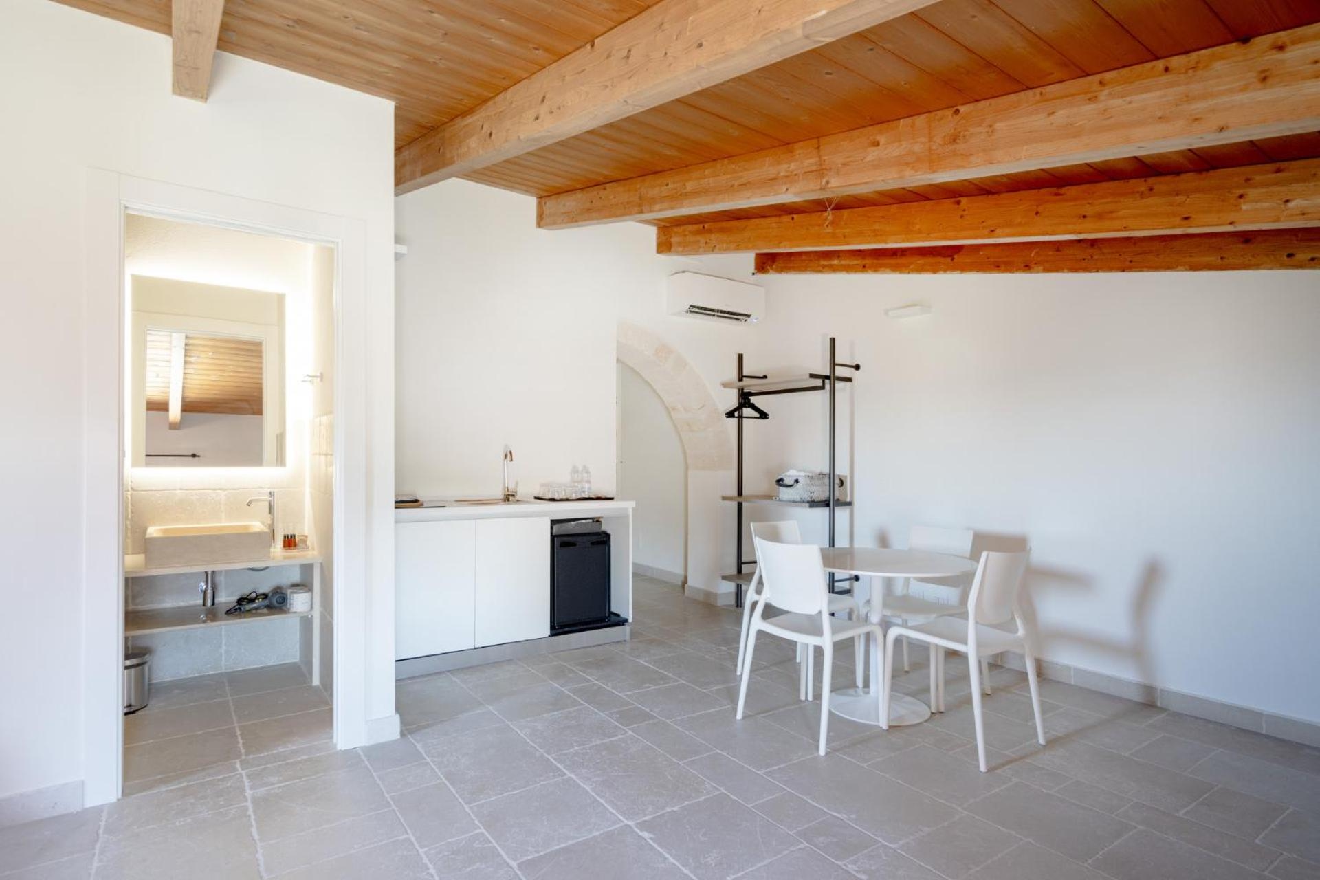 Palazzo della Torre 202– Modern Historic Apartment