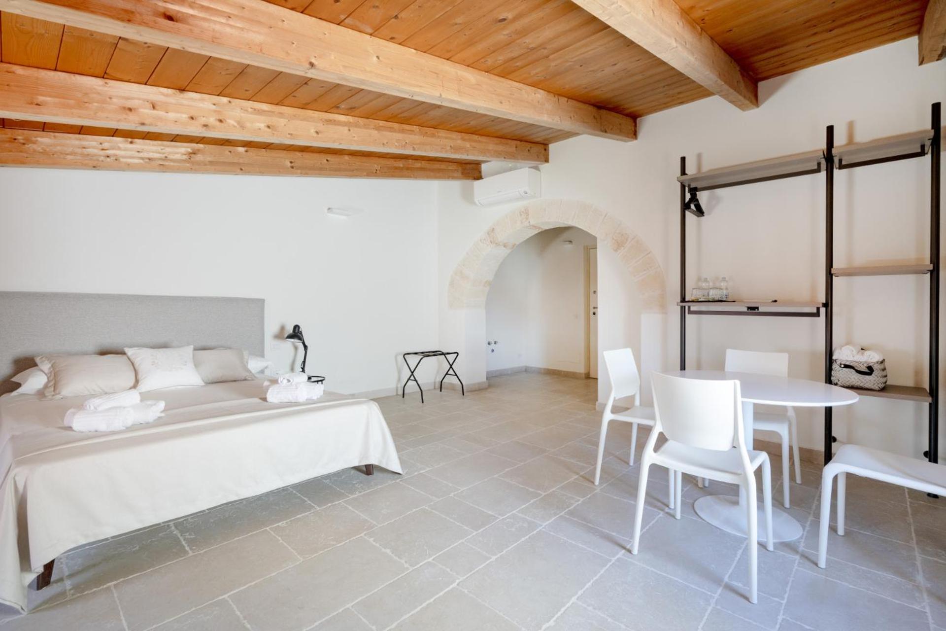 Palazzo della Torre 201– Modern Historic Apartment