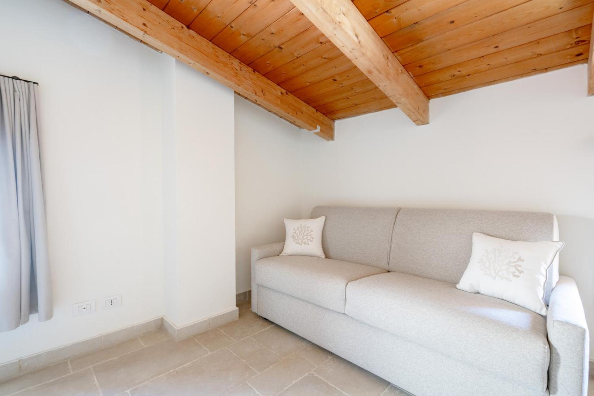 Palazzo della Torre 201– Modern Historic Apartment