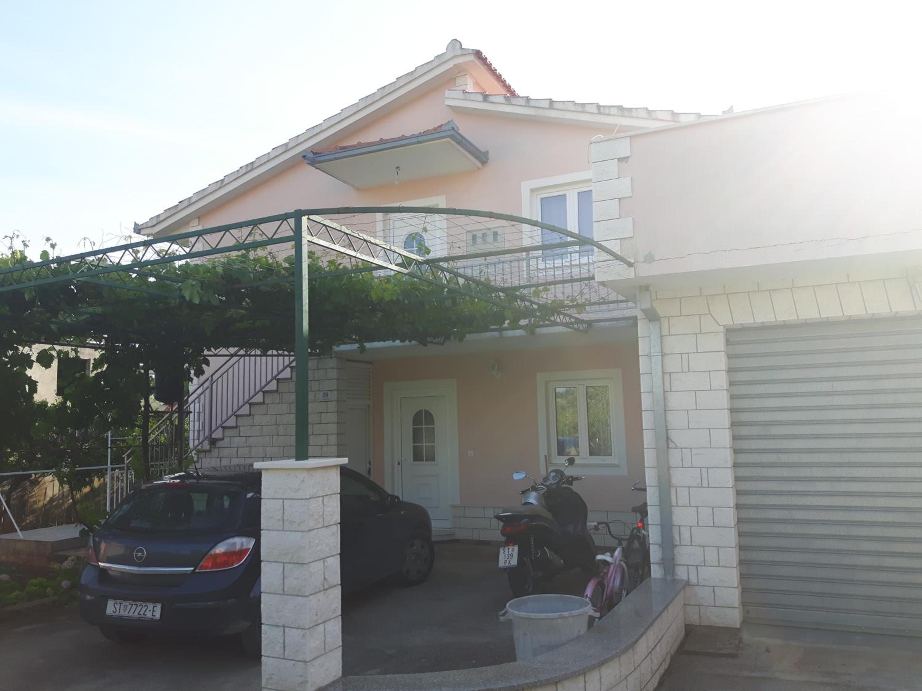 Hotel Apartment Edita Plano Trogir - Image 1