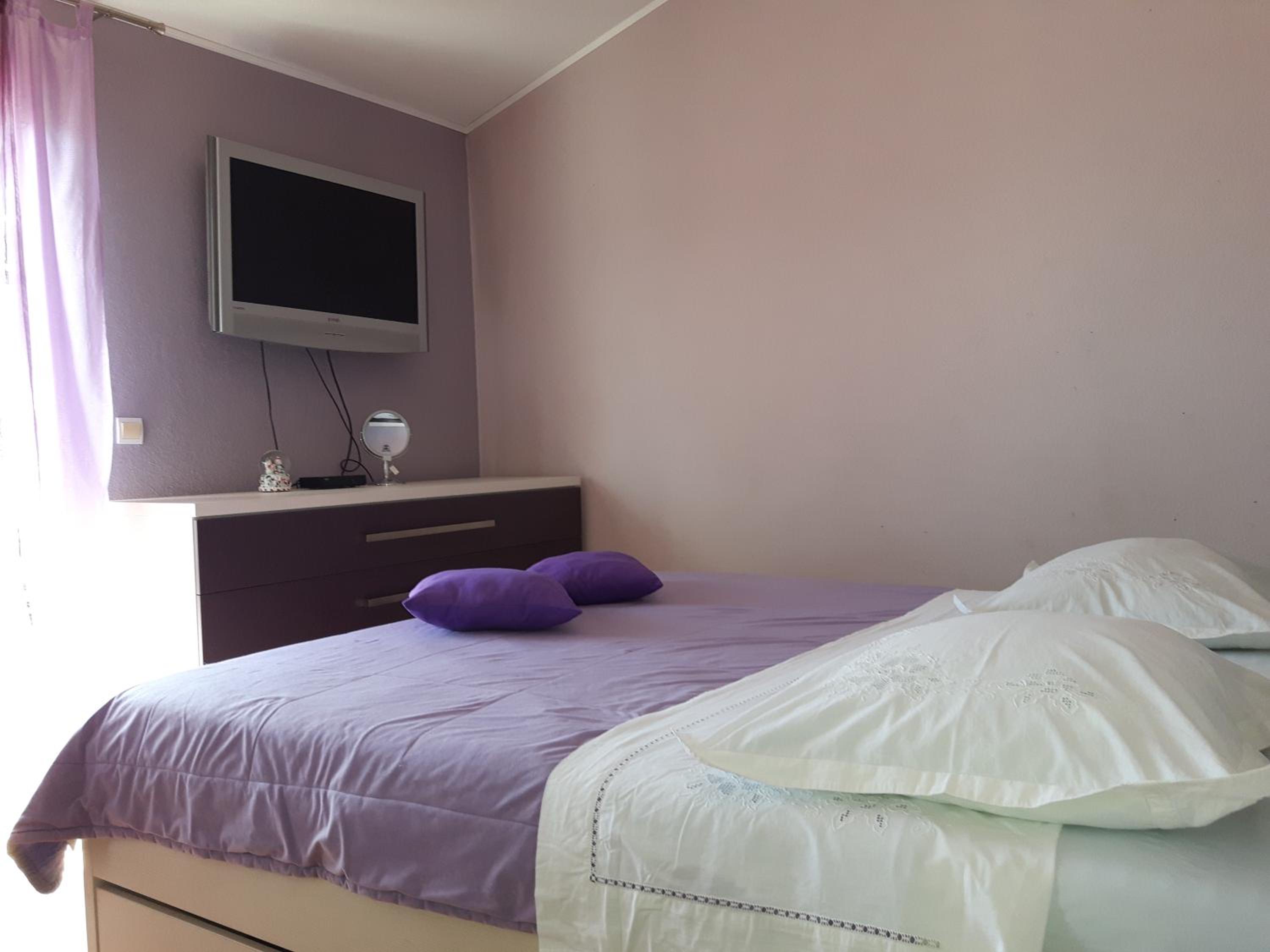 Apartment Edita Plano Trogir with private pool view 3