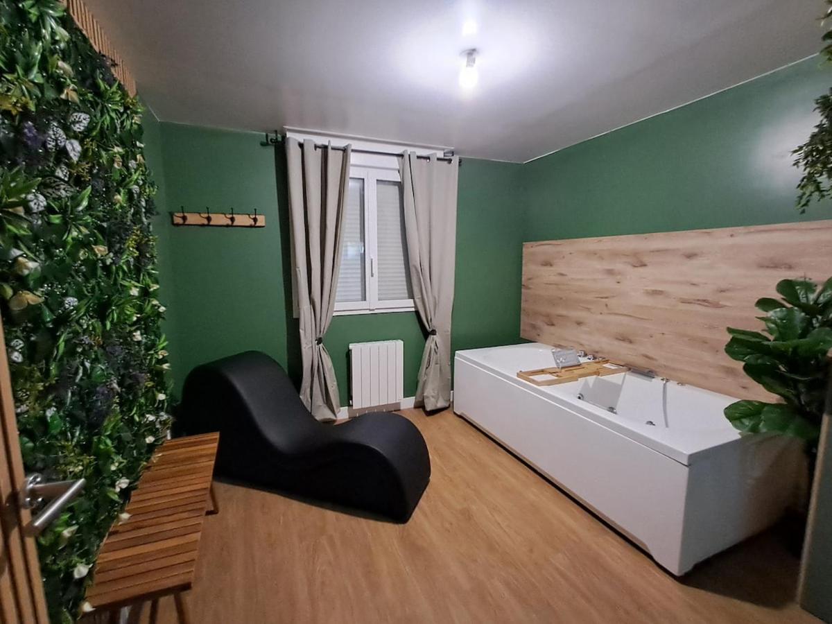 Suite Kozhi - Balnéo privative, Billard, Vidéoprojecteur - Proche Lorient