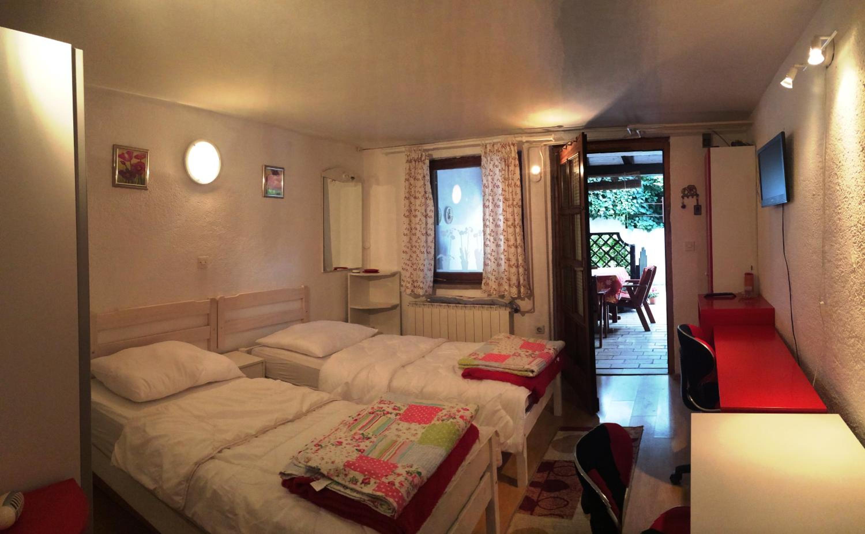 Photo 25