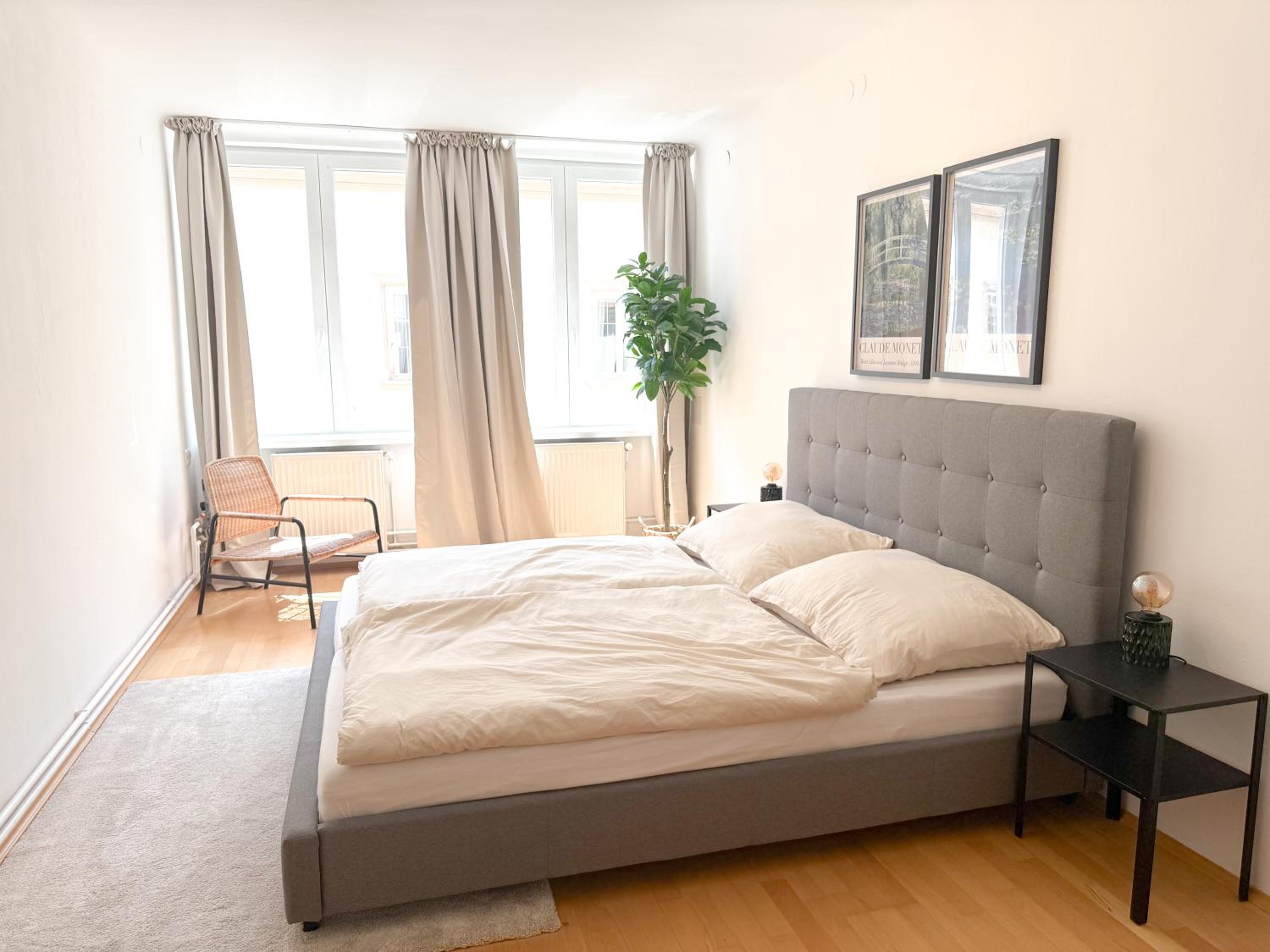 Danube Holiday Rooms