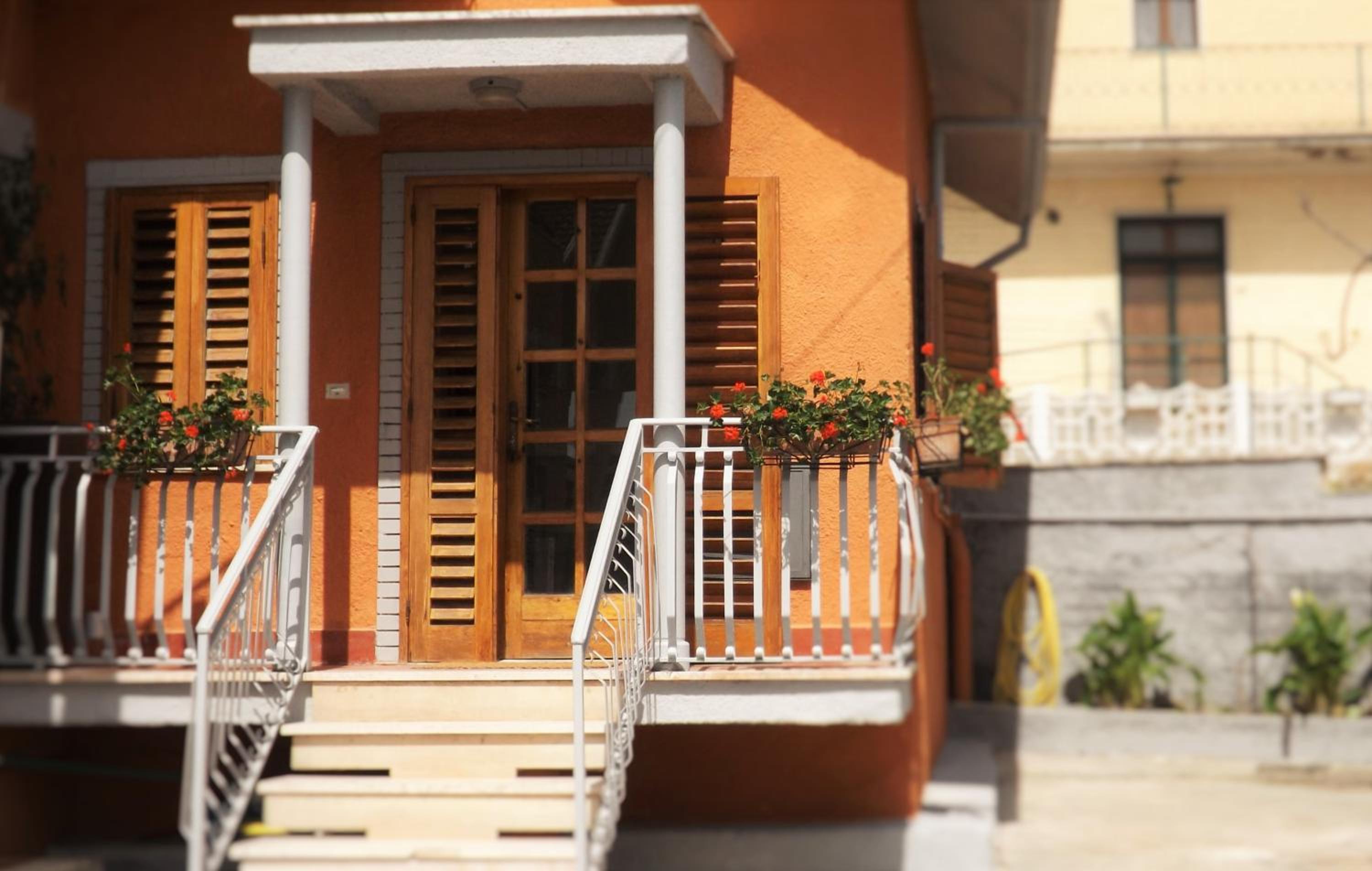 Domus Tua view 2