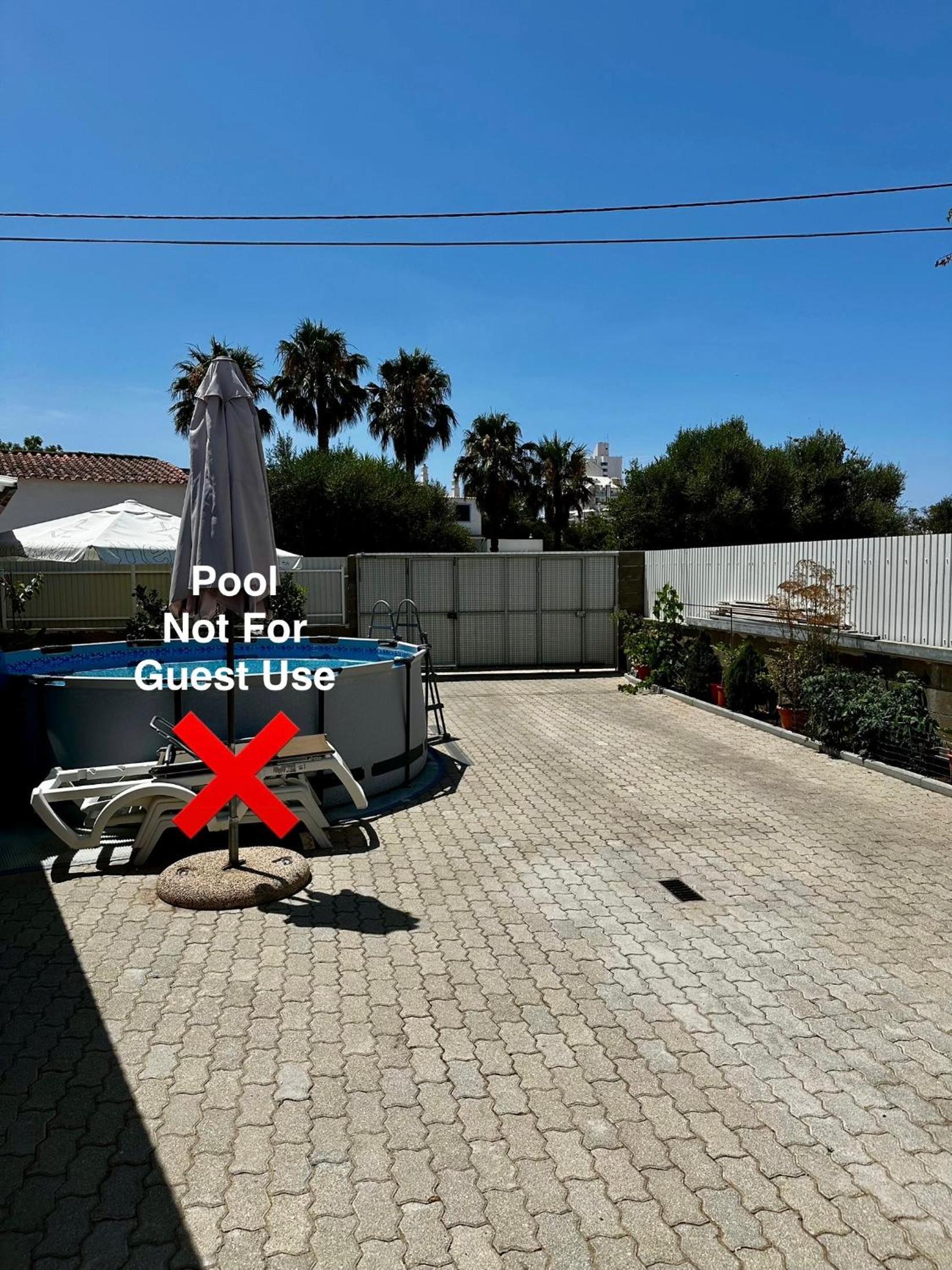 One-Bedroom House close to the Beach
