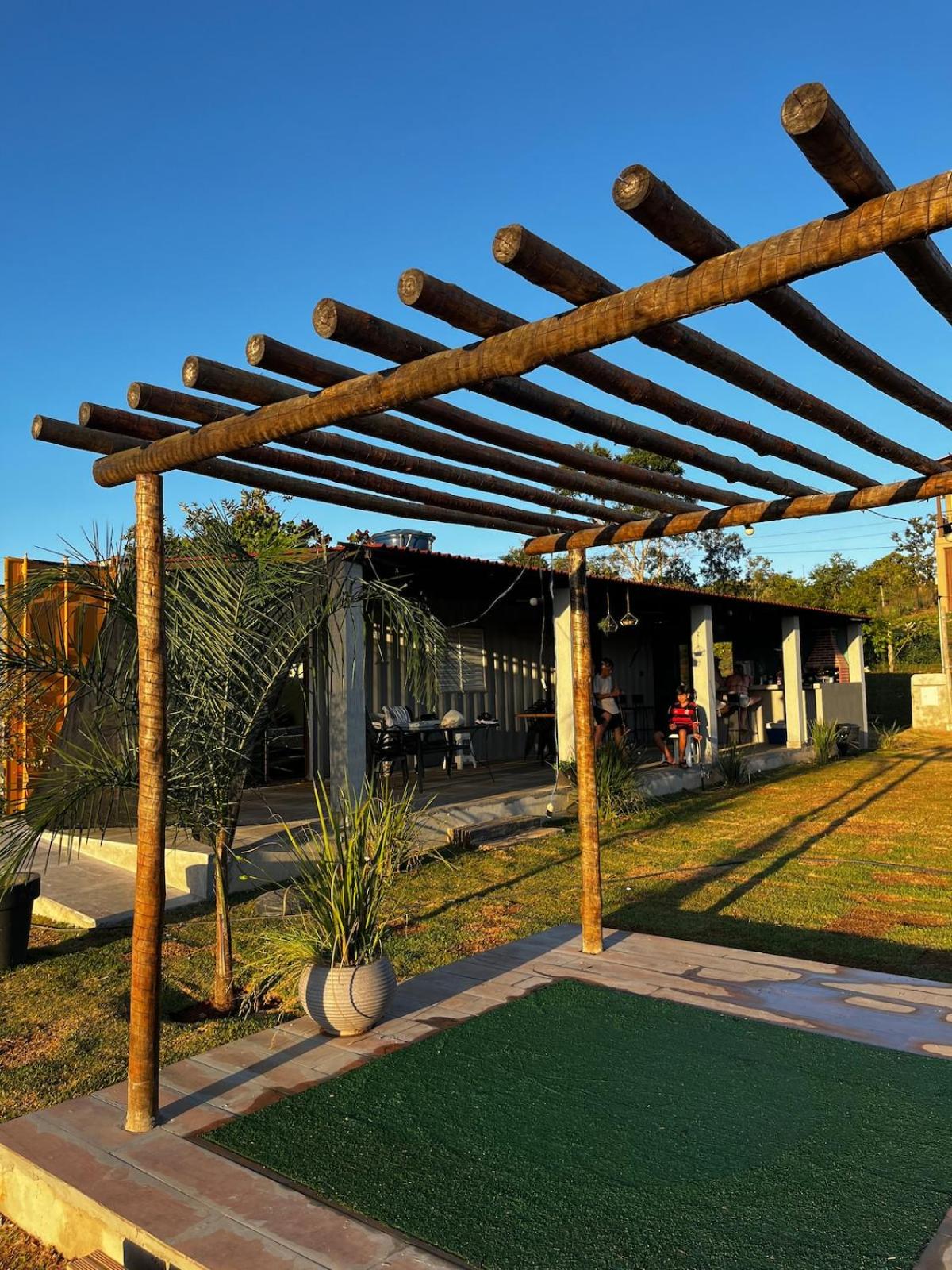 Refugio Moderno com Piscina Quente e Por do Sol