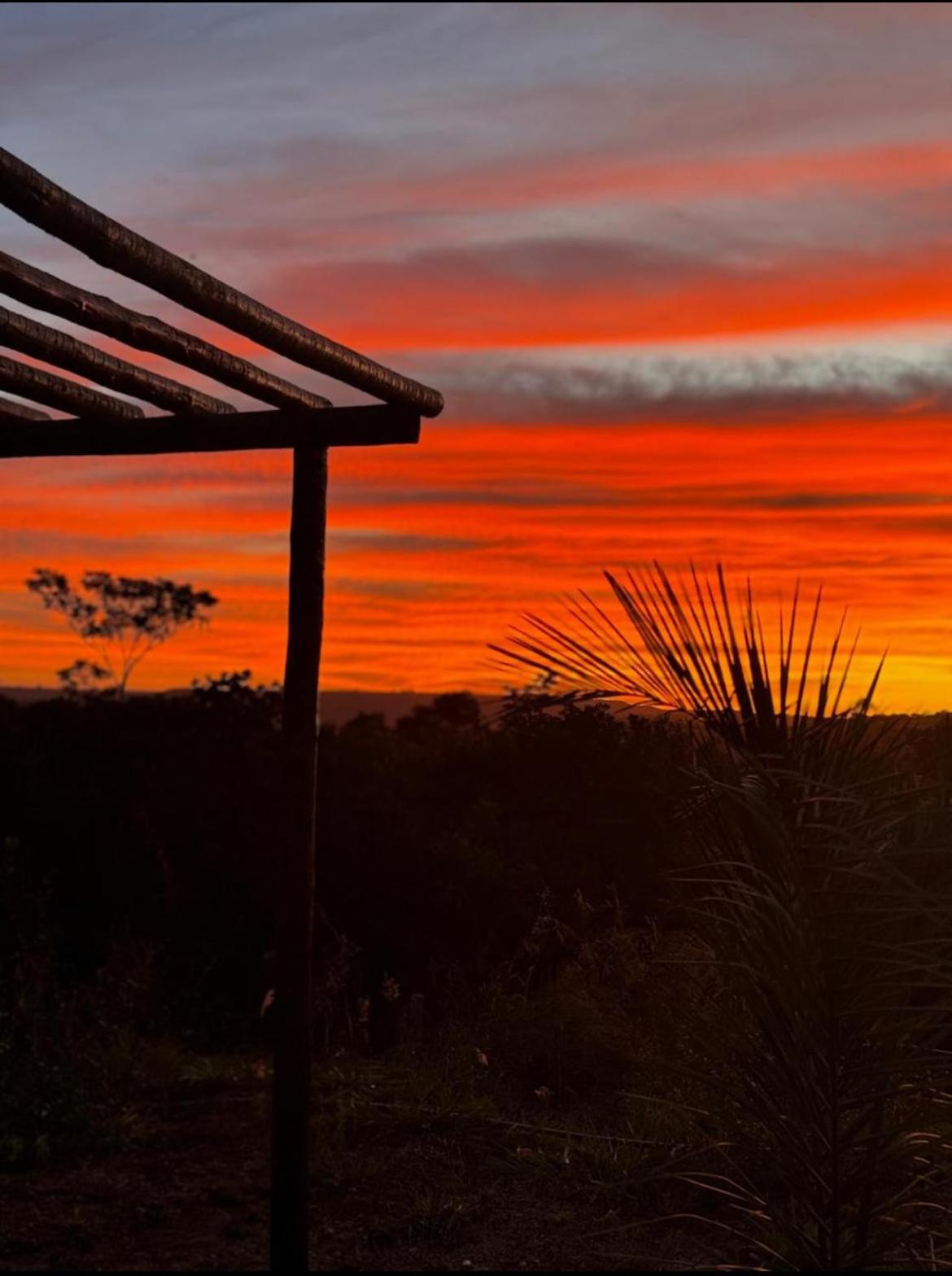 Refugio Moderno com Piscina Quente e Por do Sol