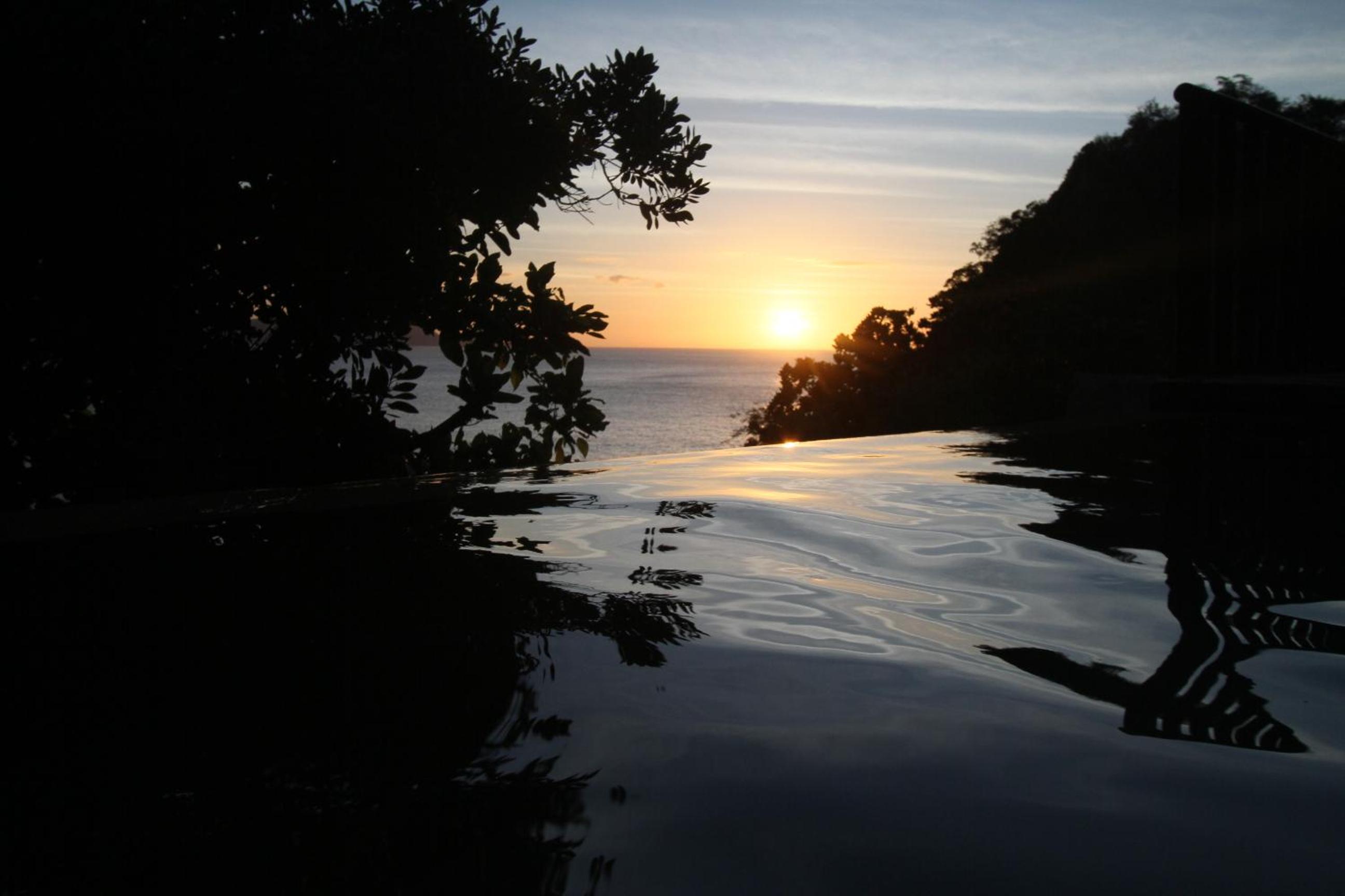 Cauayan Island Resort and Spa