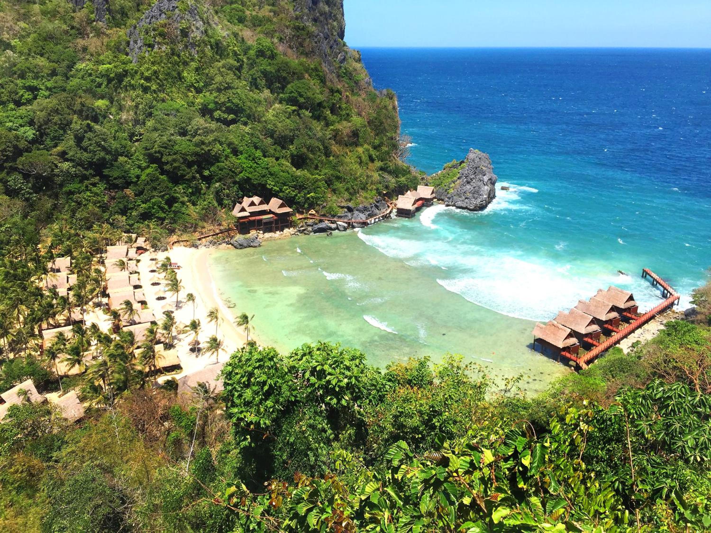 Cauayan Island Resort and Spa