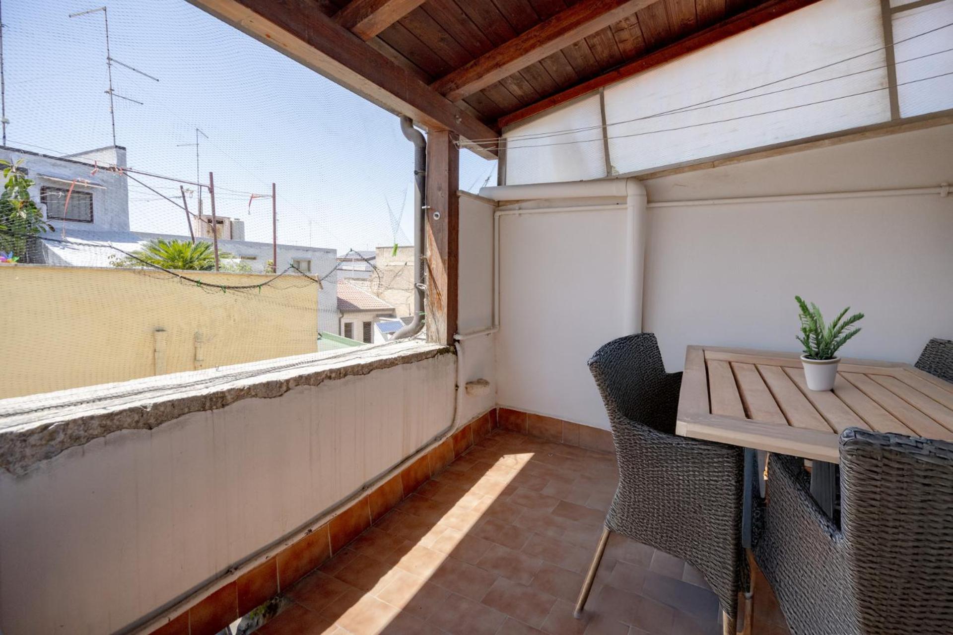 Dimora Carlotta – Terrazzino, tradizione e relax