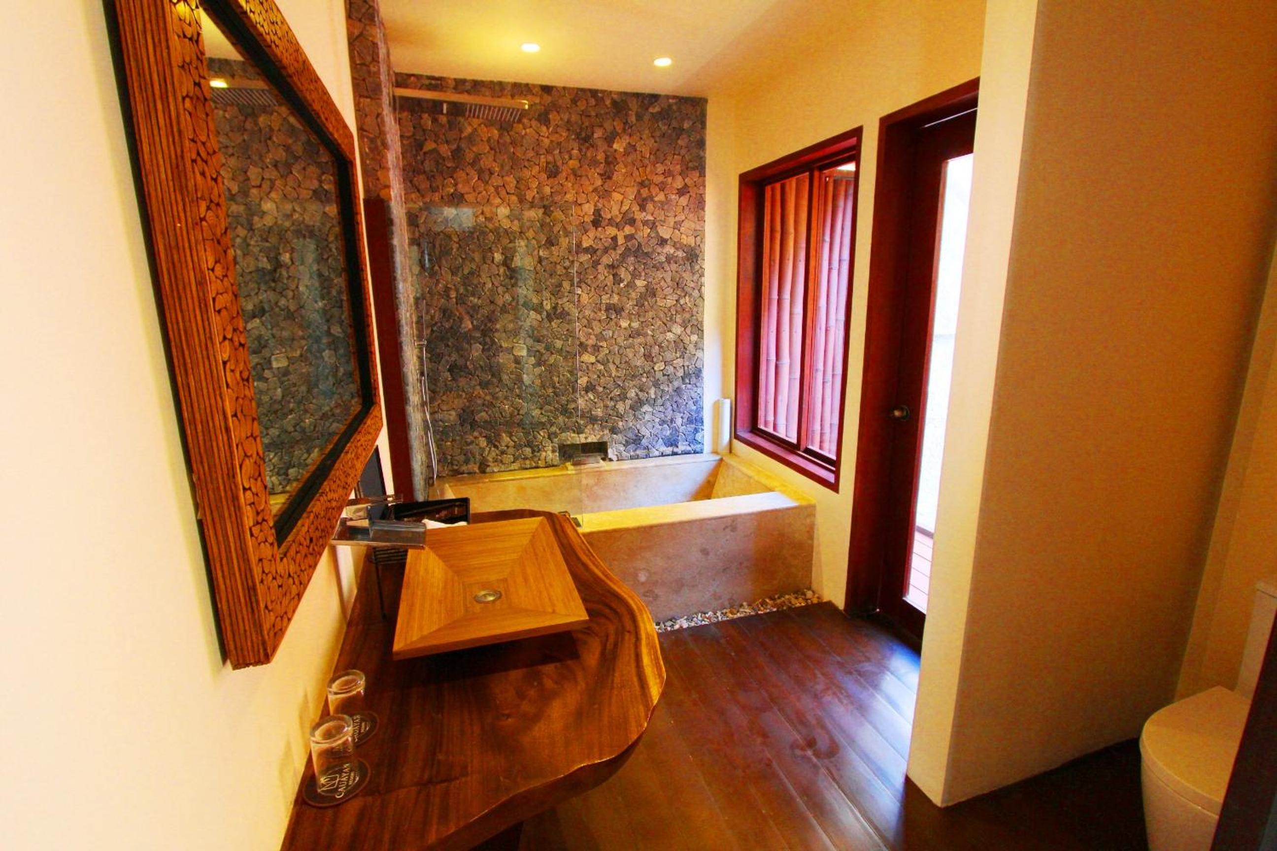 Cauayan Island Resort and Spa