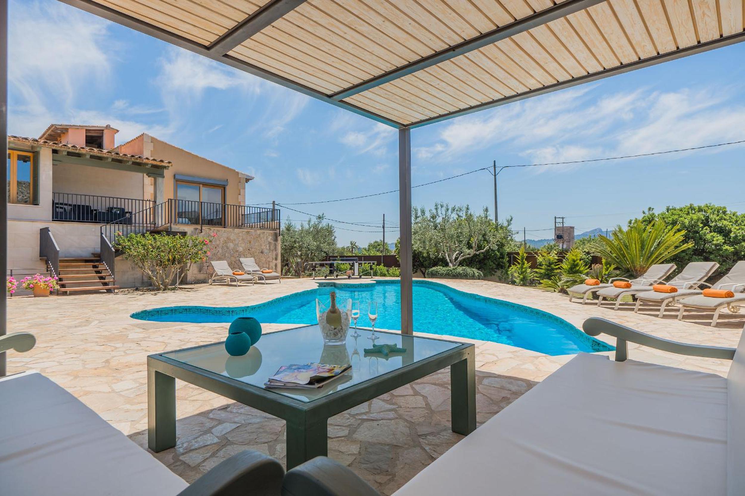 Garriga Vila view 2