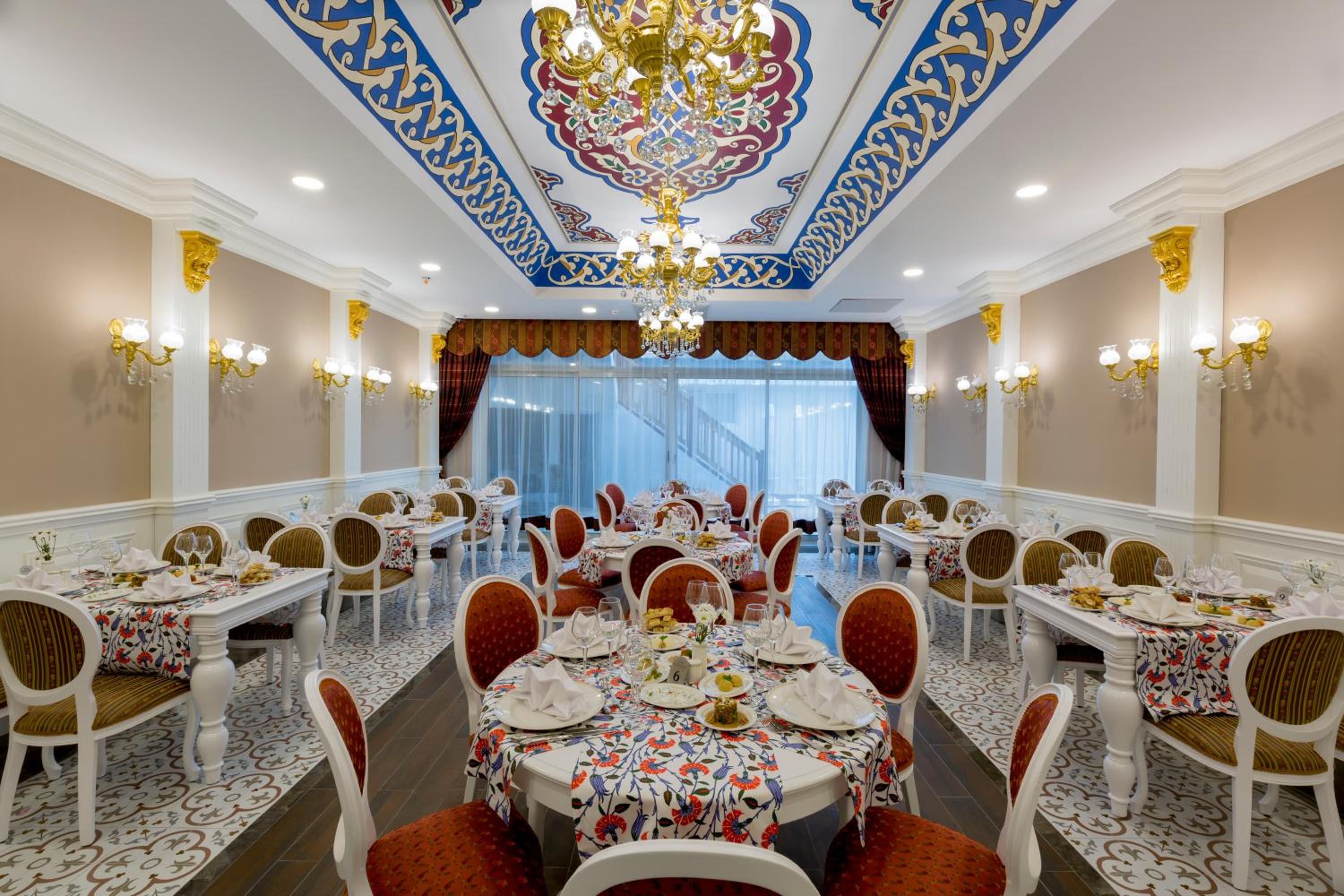 Side Royal Palace - Image 47