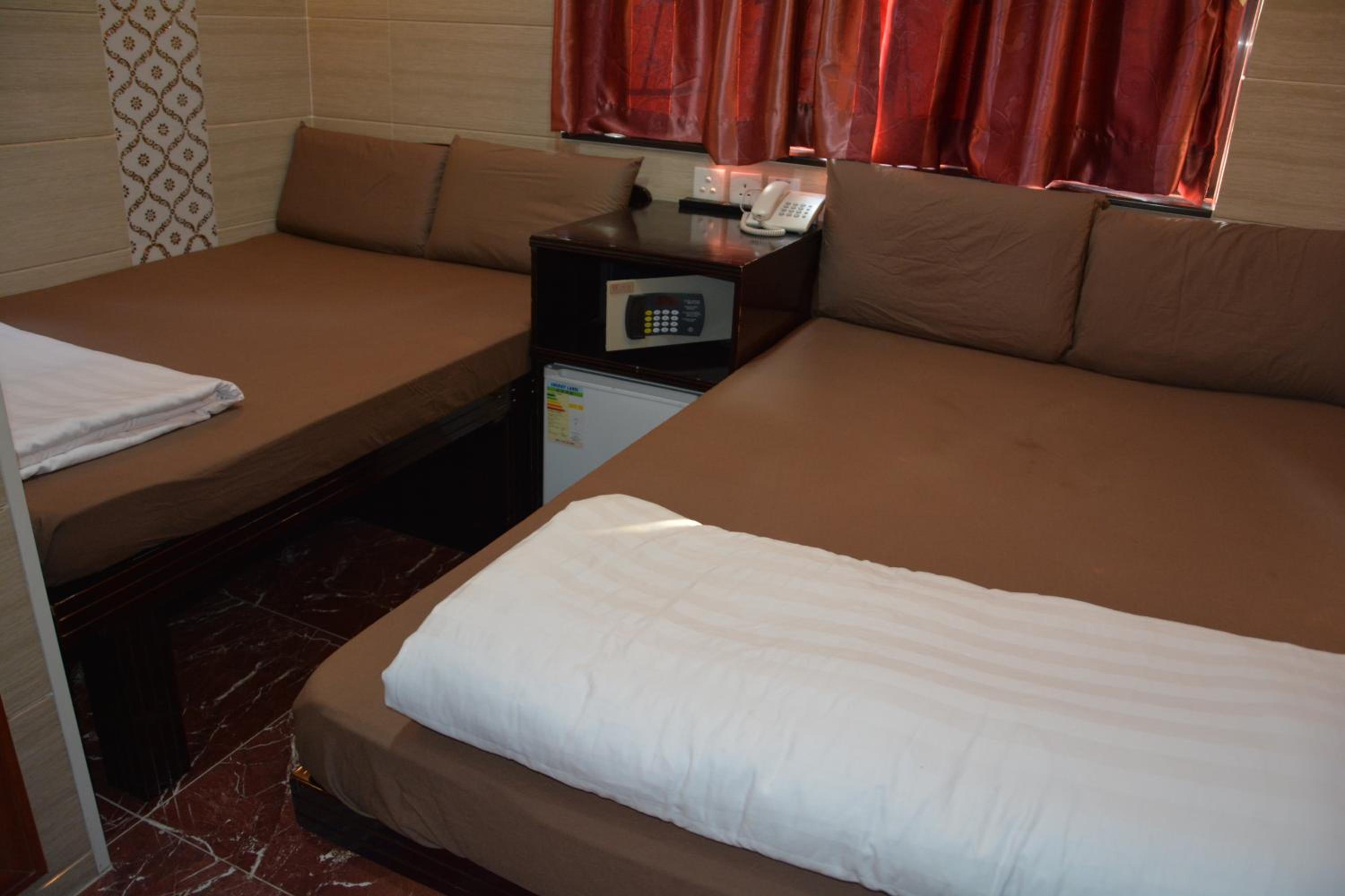 Everest Guest House