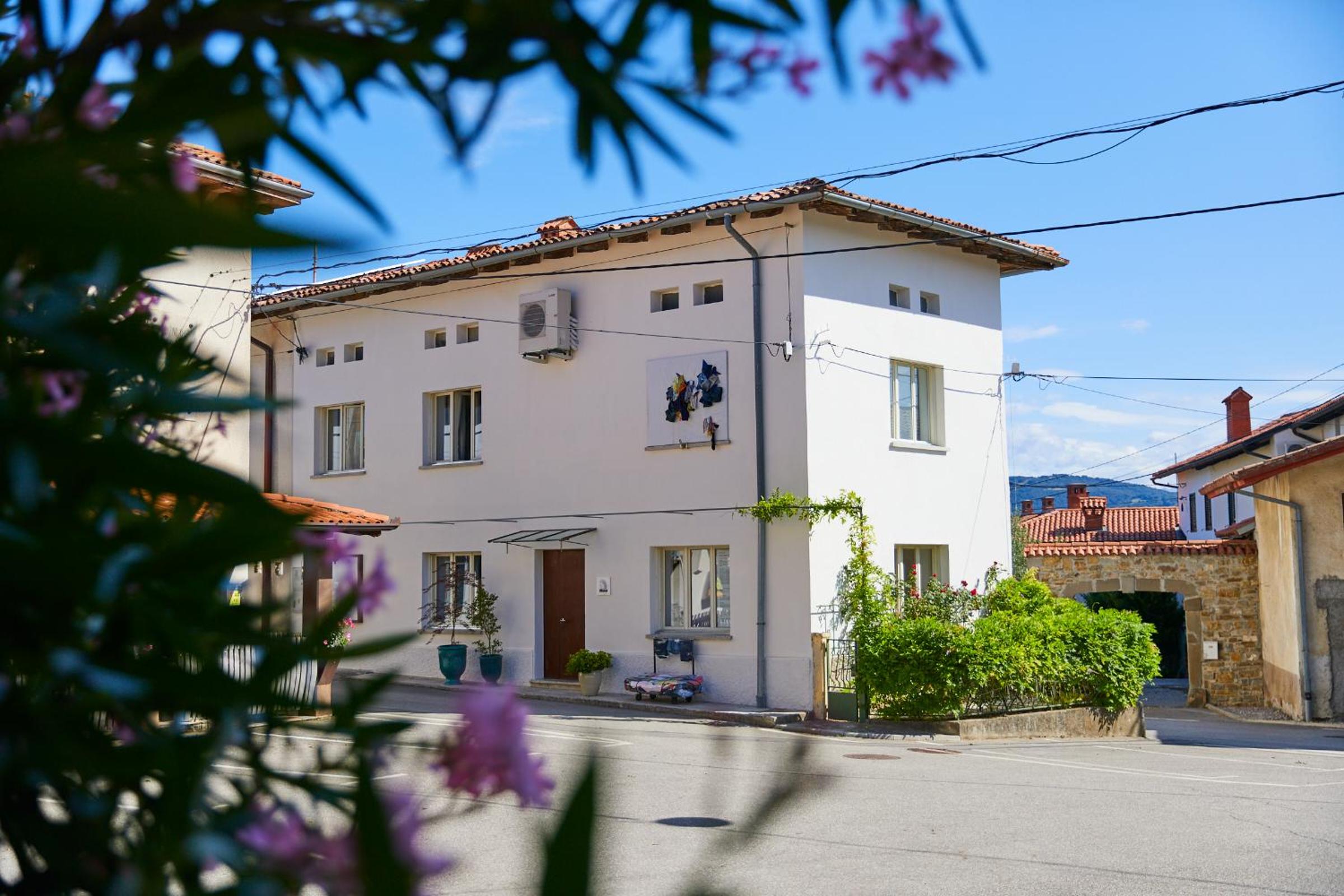 Alma ART B&B