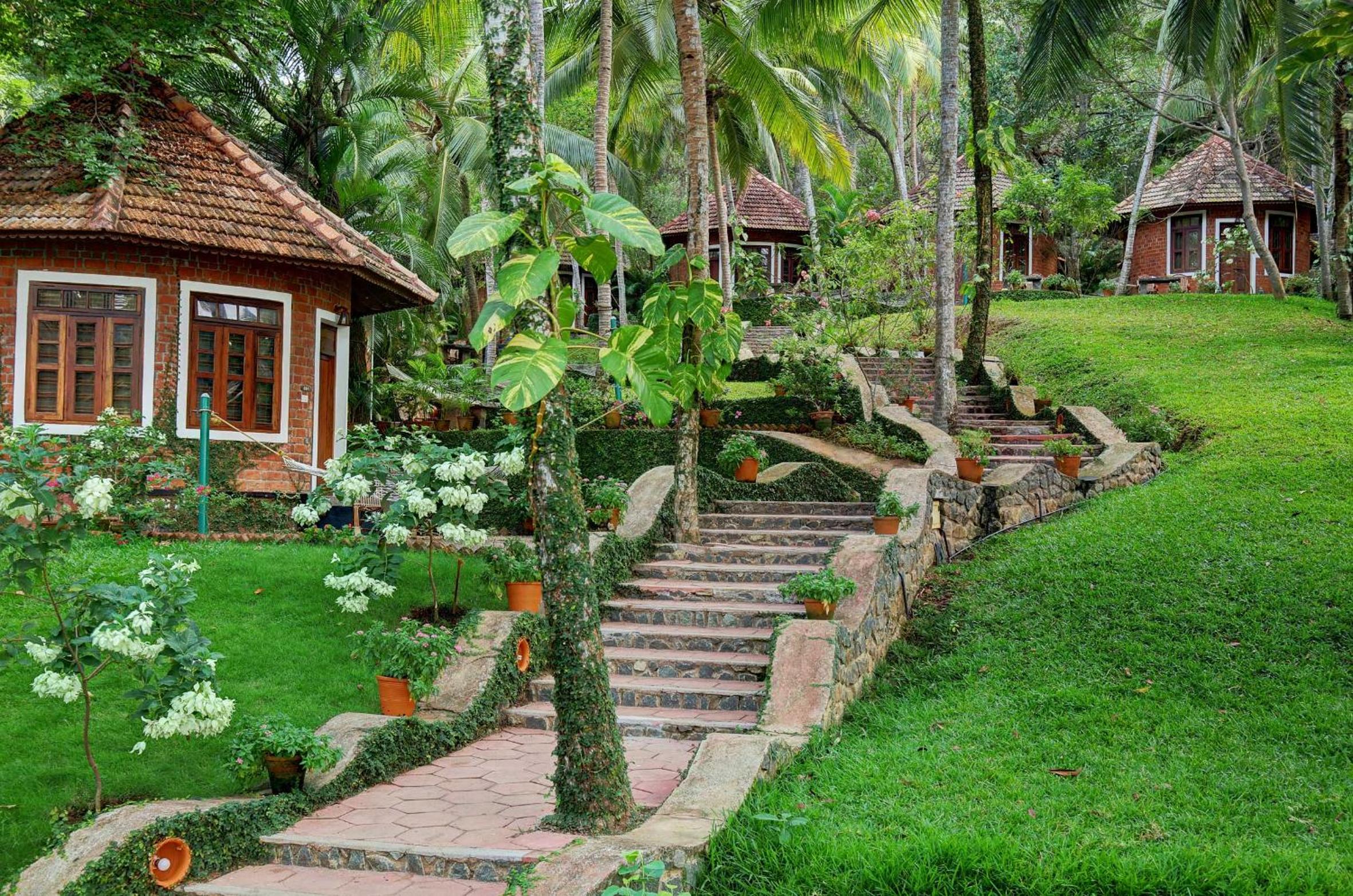 Kovalam Vacations - Soma Manaltheeram Ayurveda BeachVillage - Property Image 4