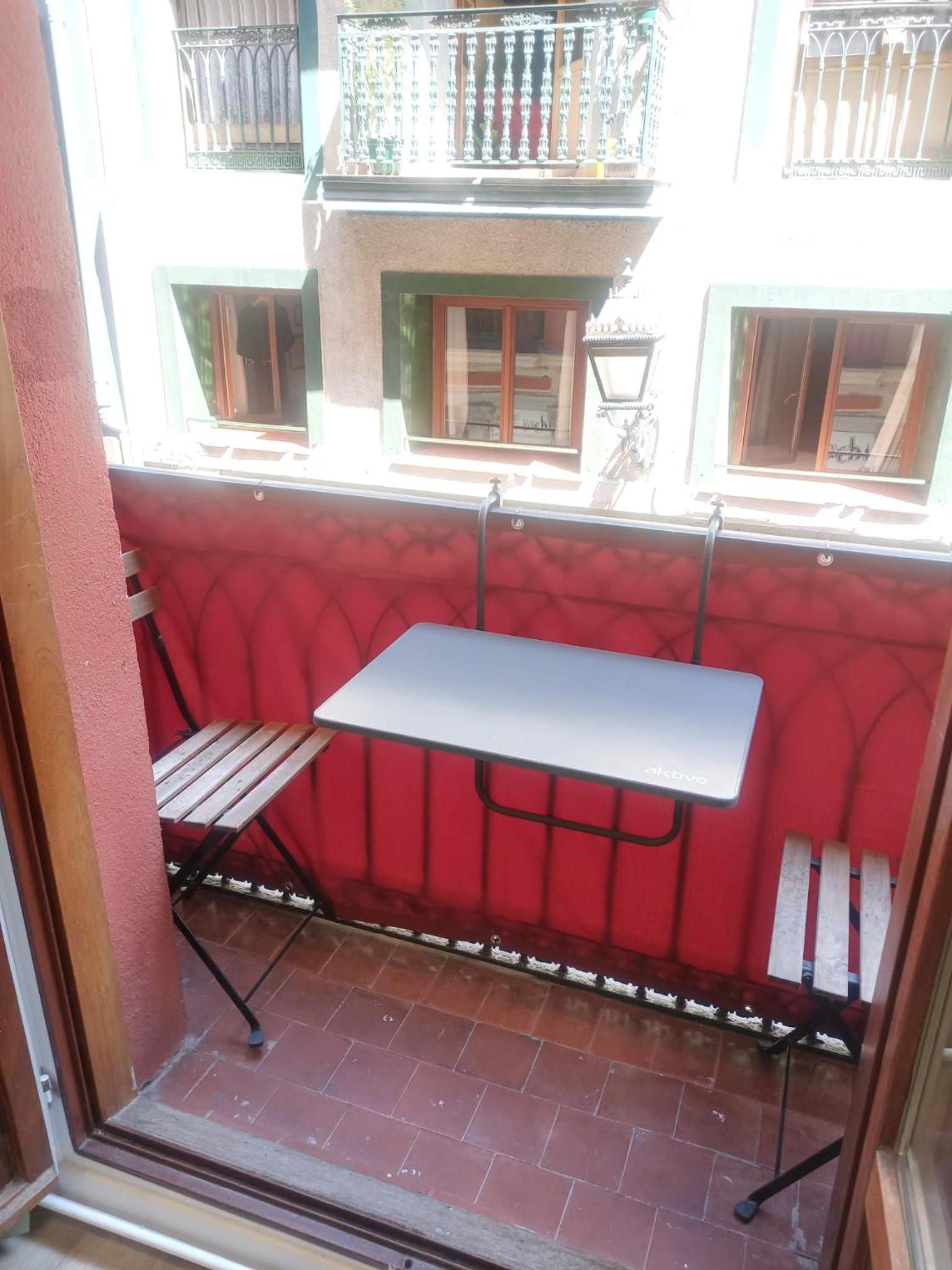 Casco Viejo, tranquilo, reformado, Bilbao a pie