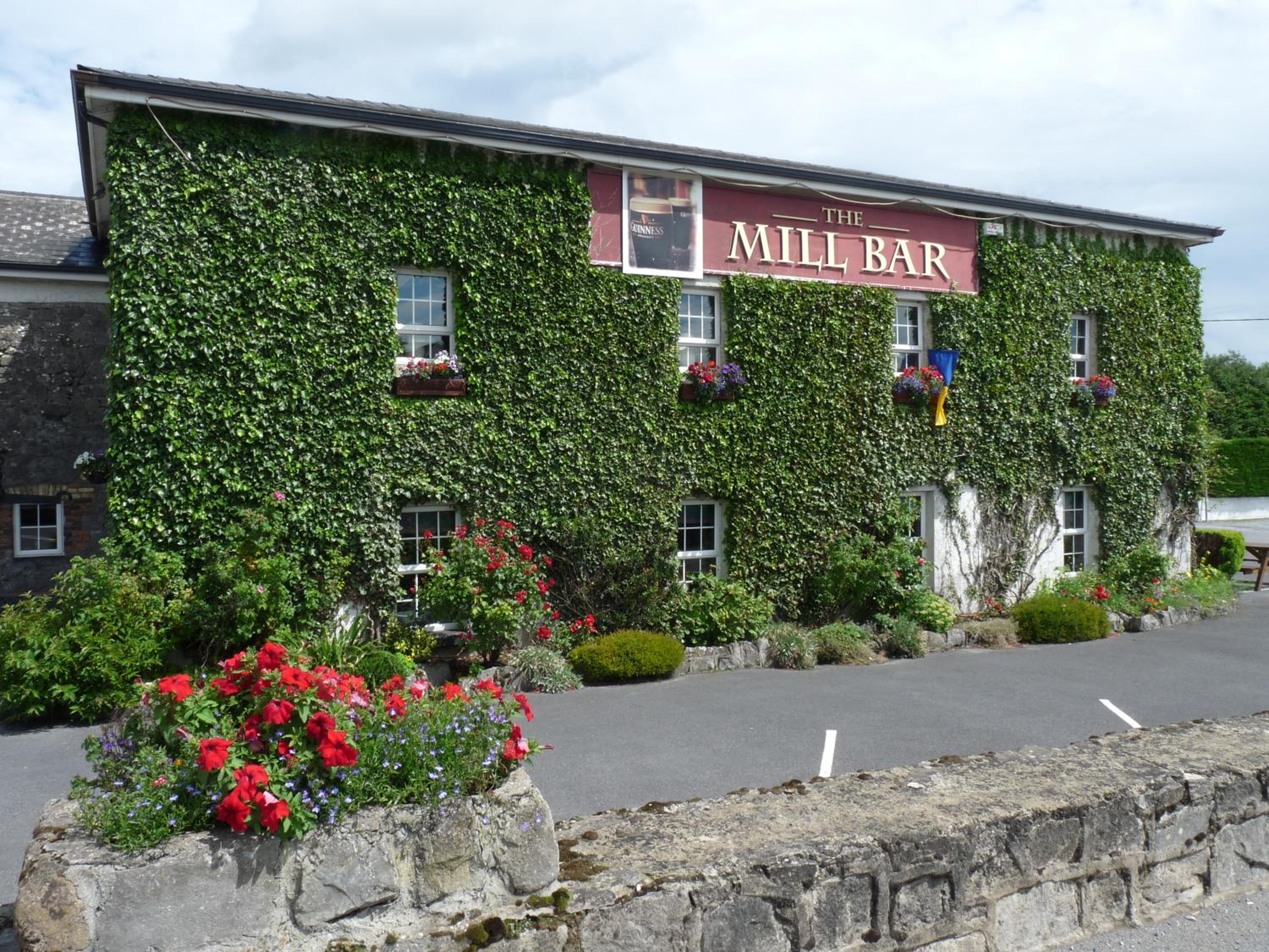 Athlone Vacations - The Mill Bar - Property Image 10