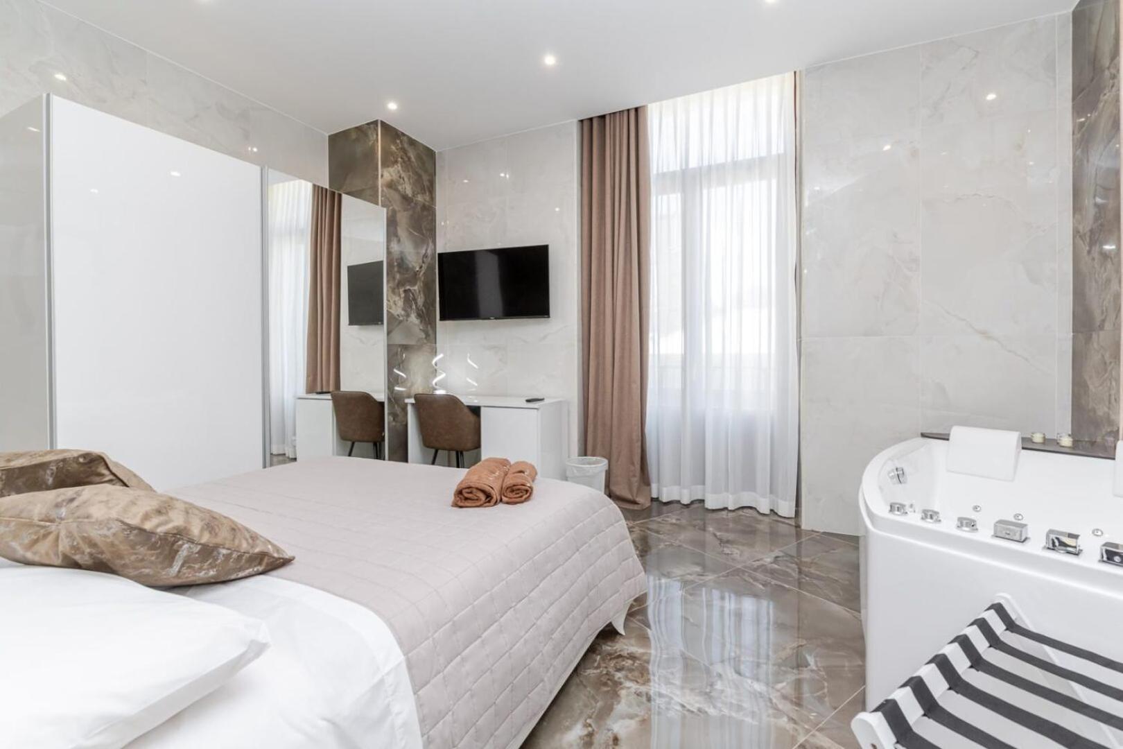 Nova Suite