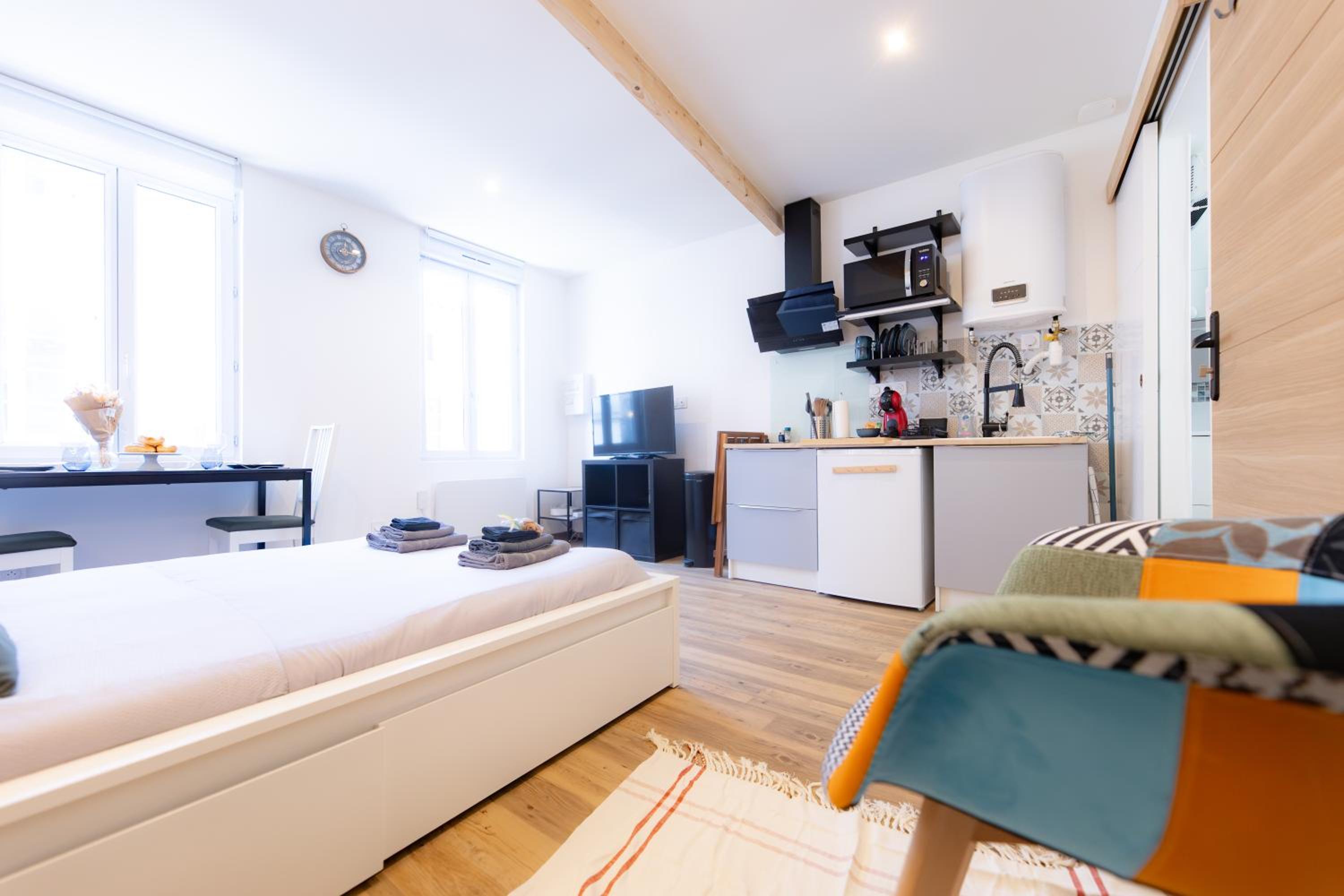 Superbe studio I Centre ville Saint Ausone