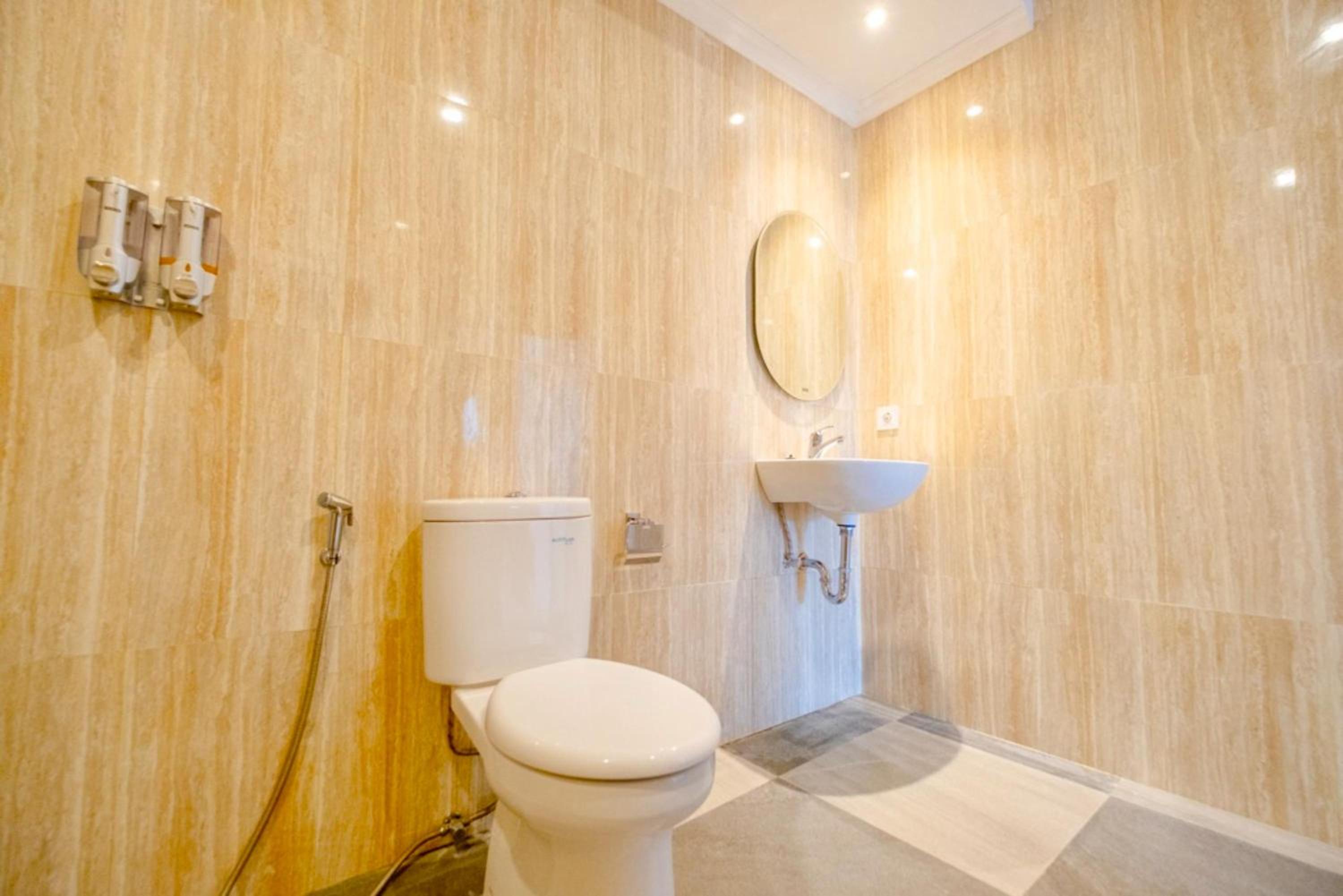 Anny Guest House 2 by ecommerceloka